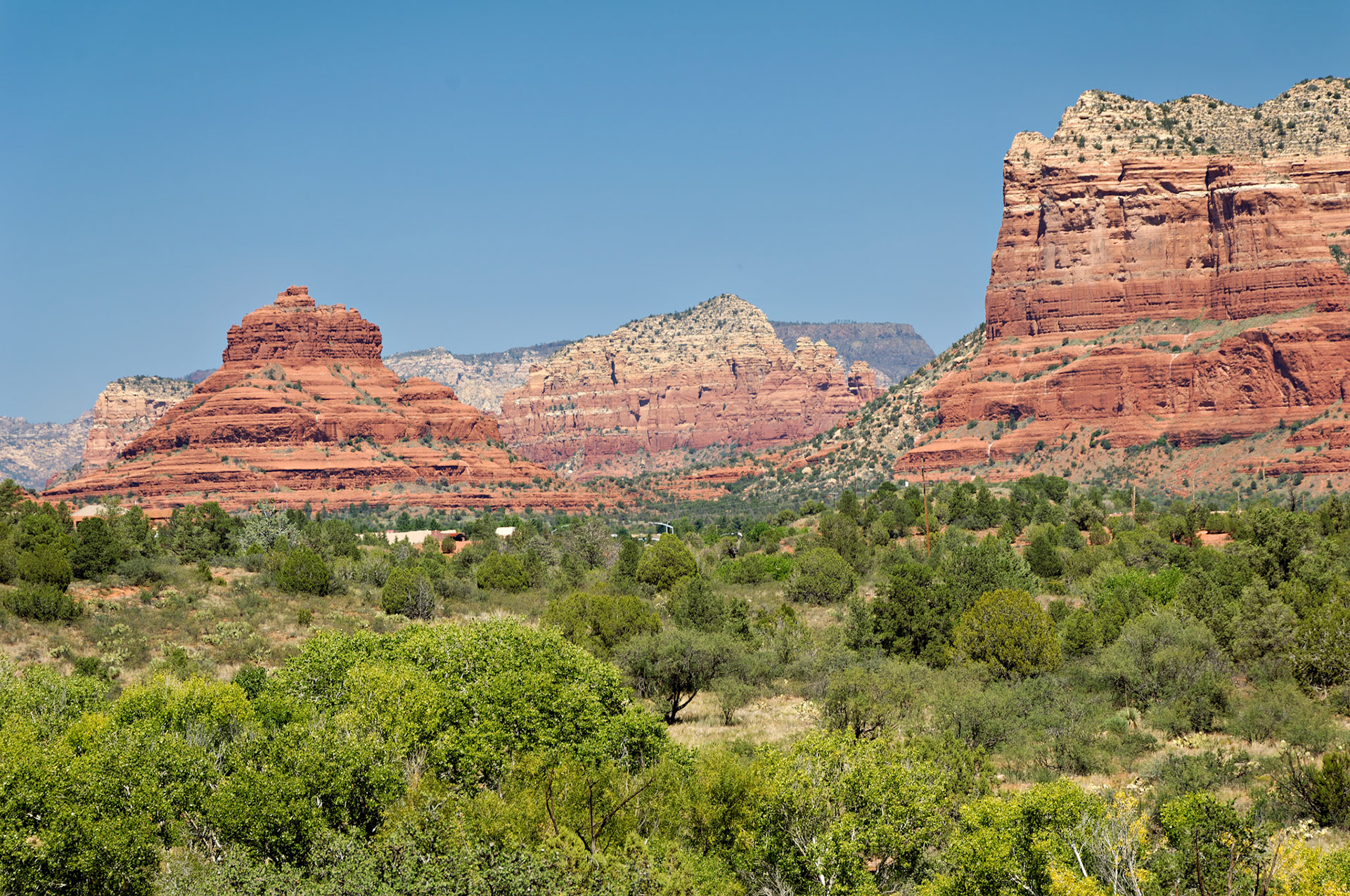 AZ_20060917_0059_PS.dng