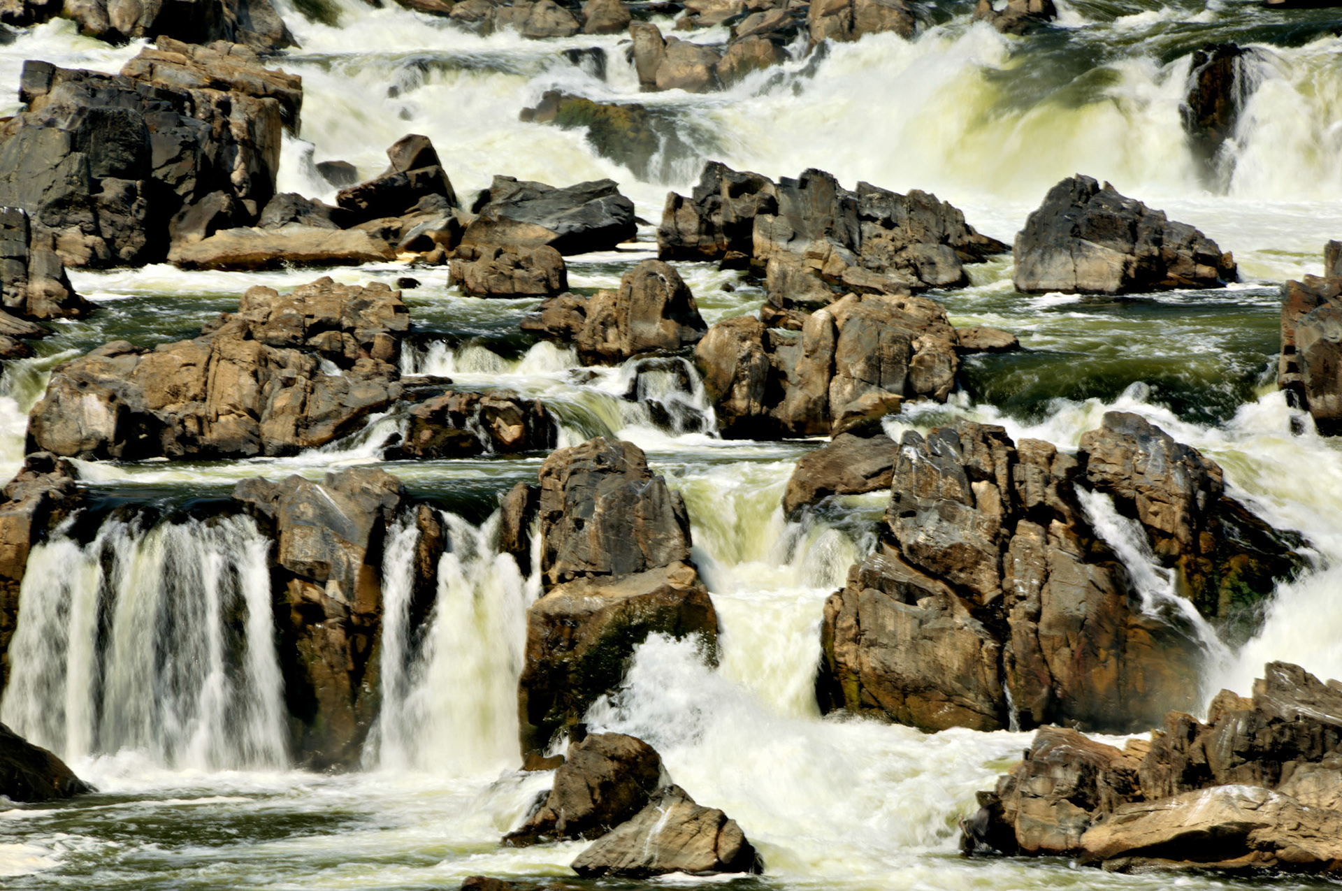 VA_GreatFalls_20070607_0057_PS