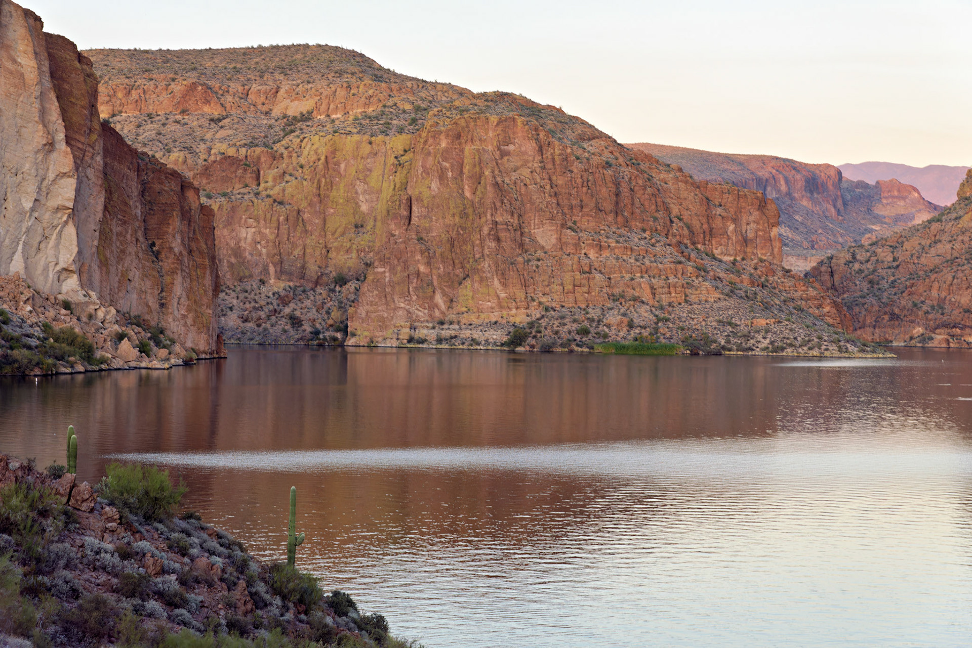 AZ_20121209_0244_PS.dng