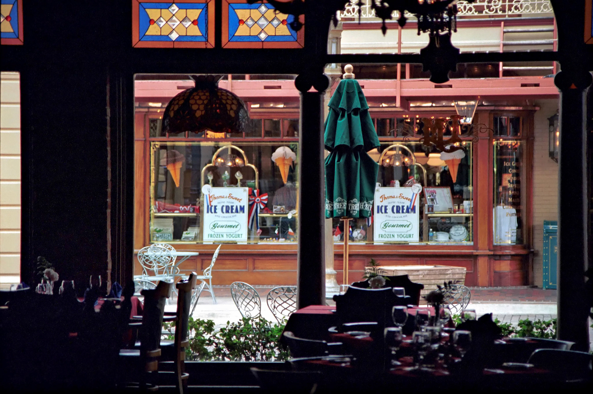 FL_Disney_20071031_0023_PS
