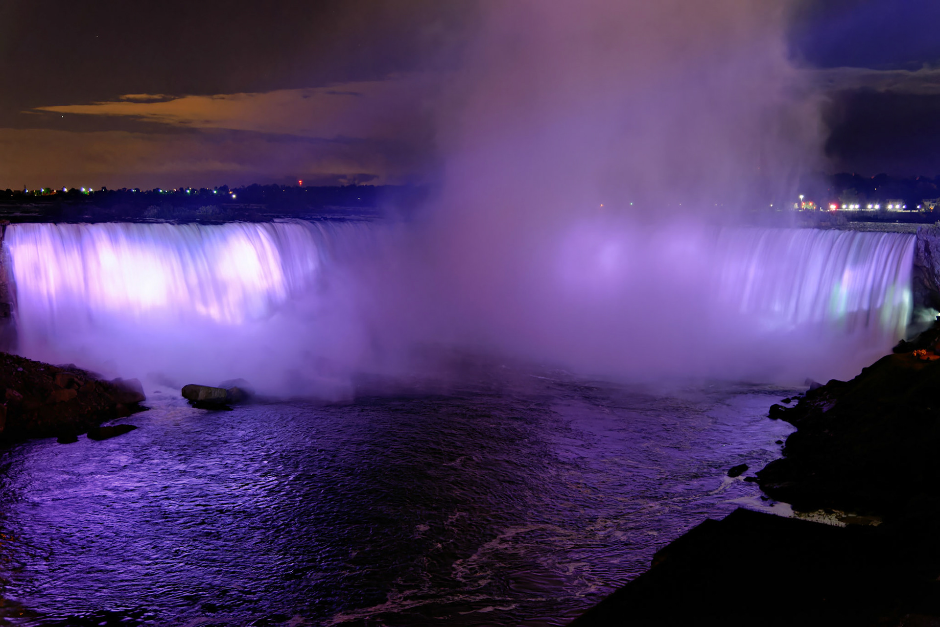 NY_NiagraFalls_20120923_0119_PS.tif