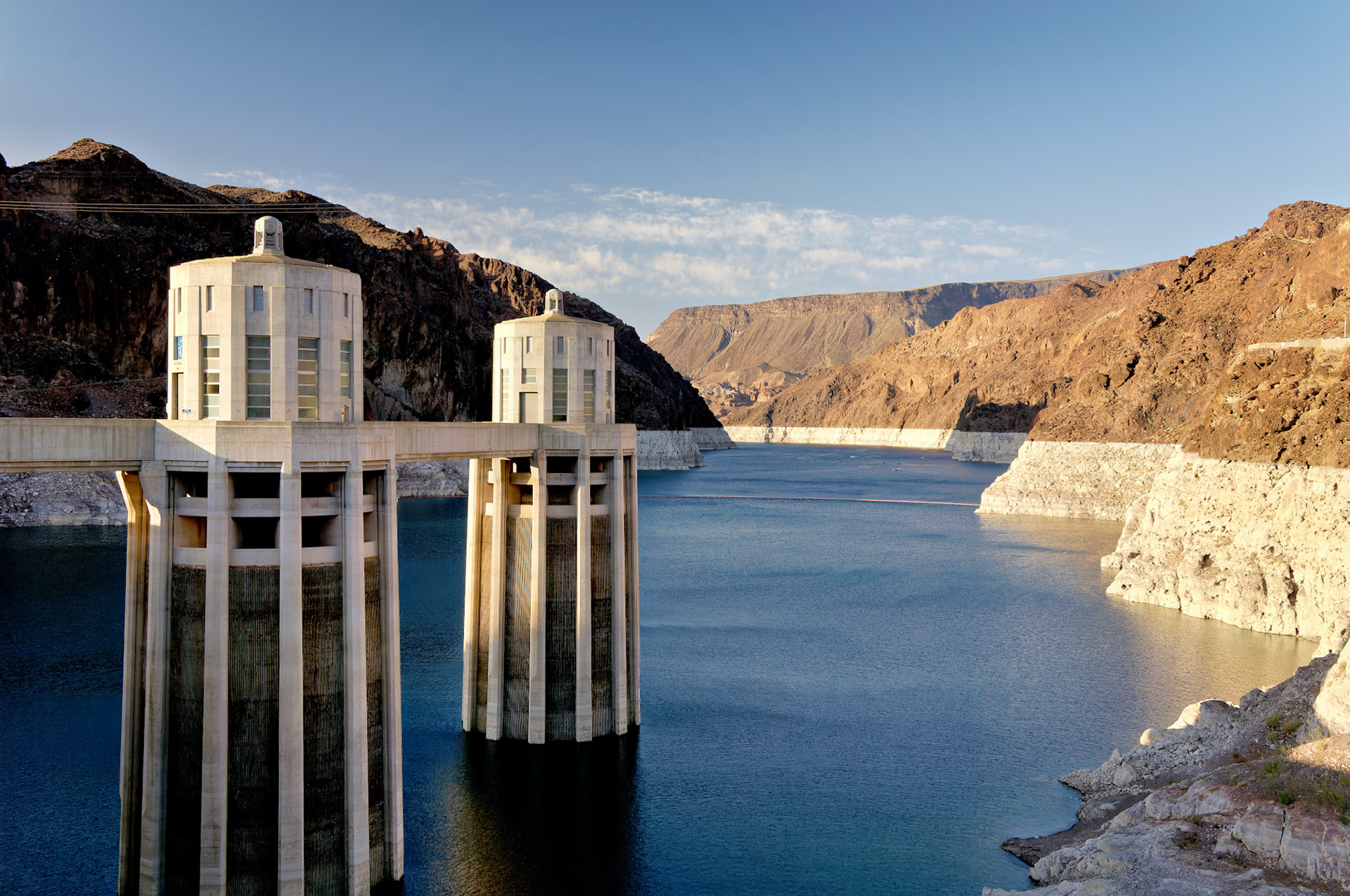 NV_HooverDam_20070530_0028_PS