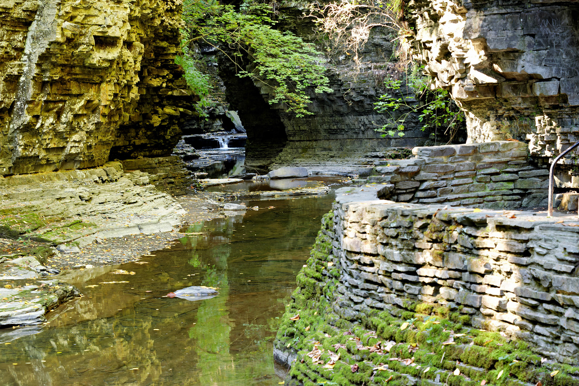 NY_FingerLakes_20120927_0131_PS