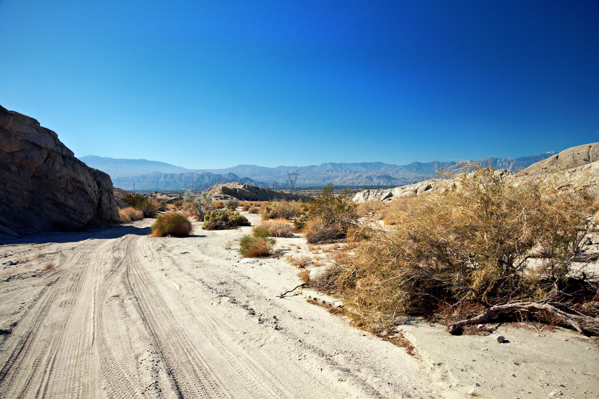 CA_PalmSprings_20111117_0526_PS