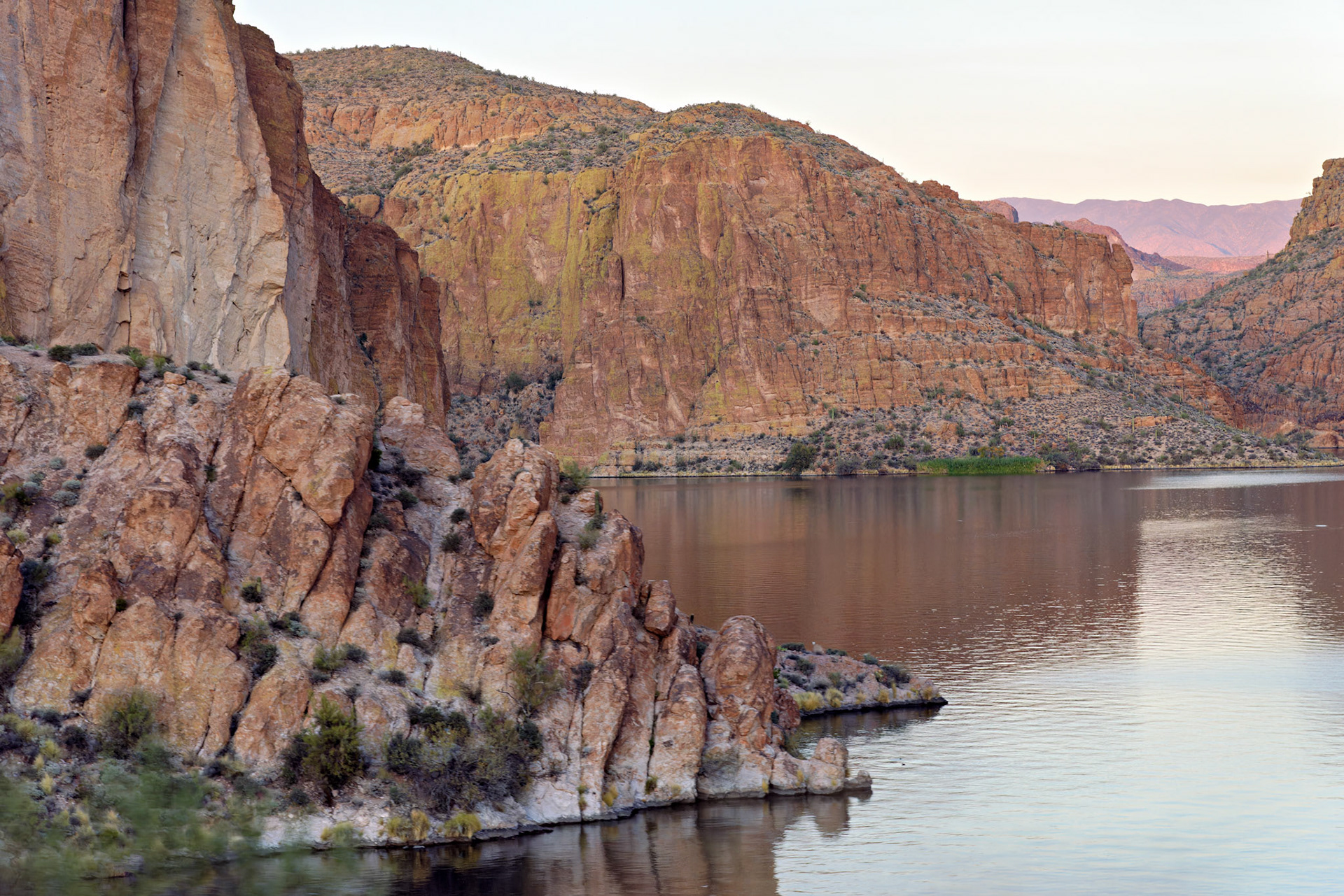 AZ_20121209_0245_PS.dng