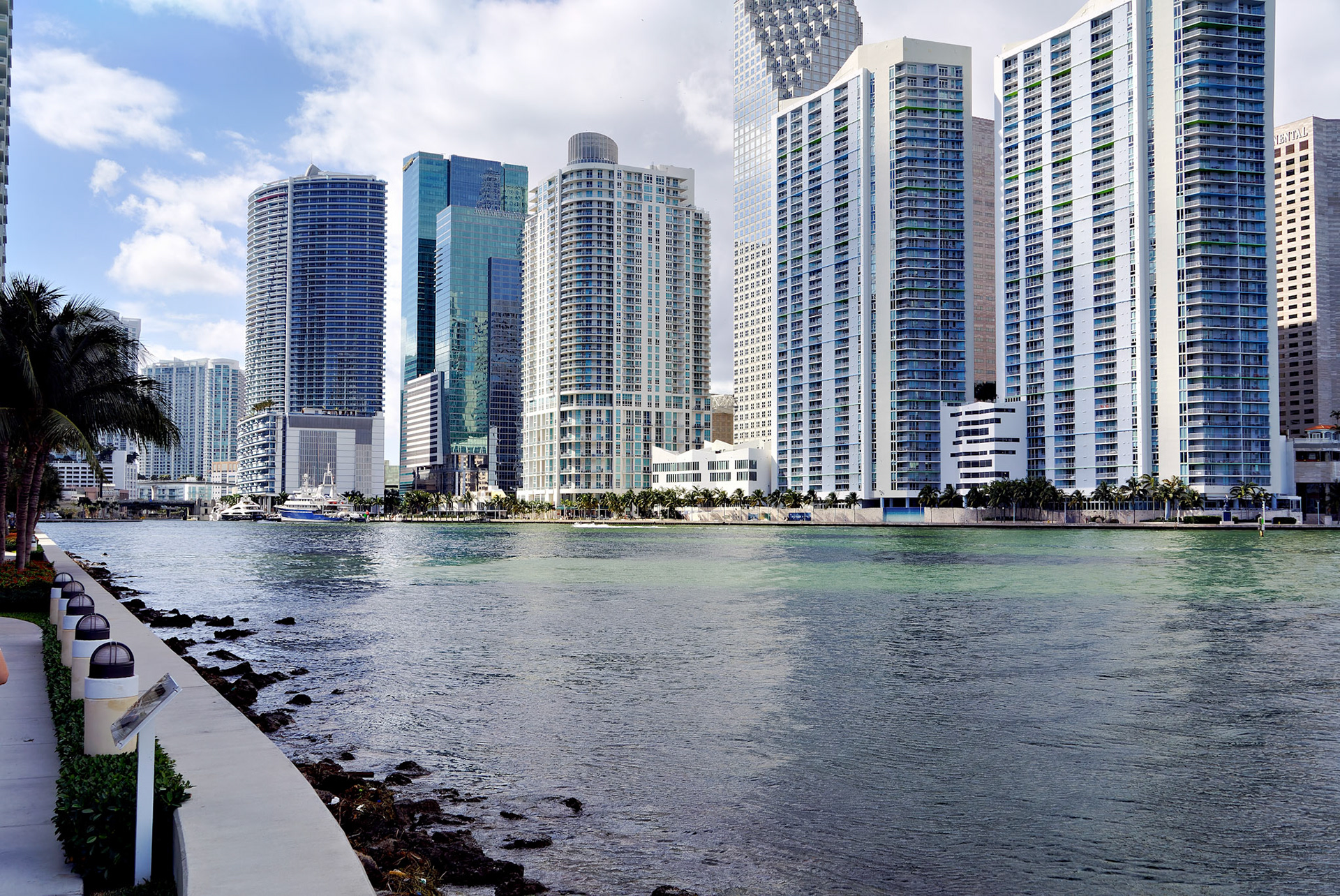 FL_Miami_20120214_0081_PS
