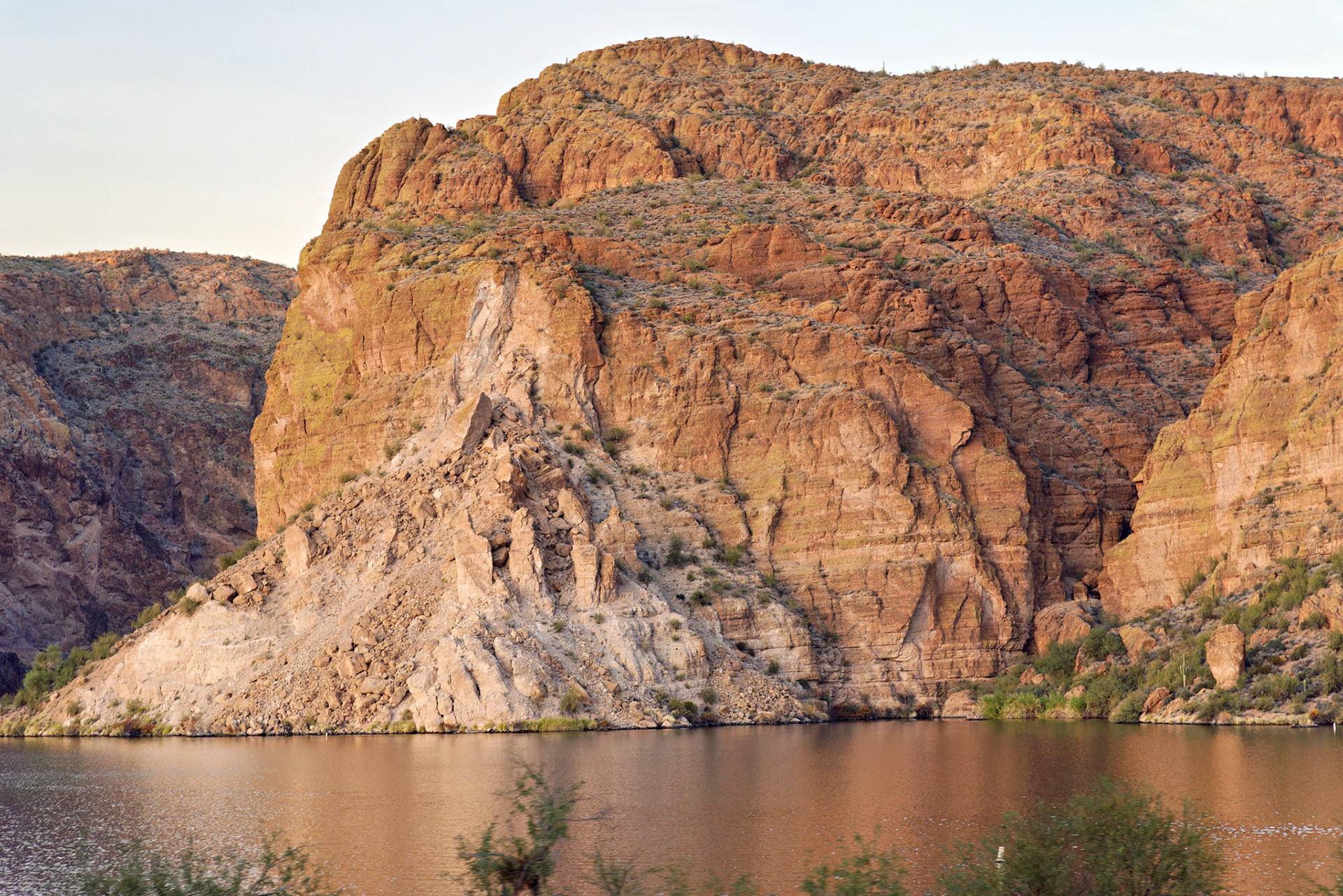 AZ_20121209_0232_PS.dng