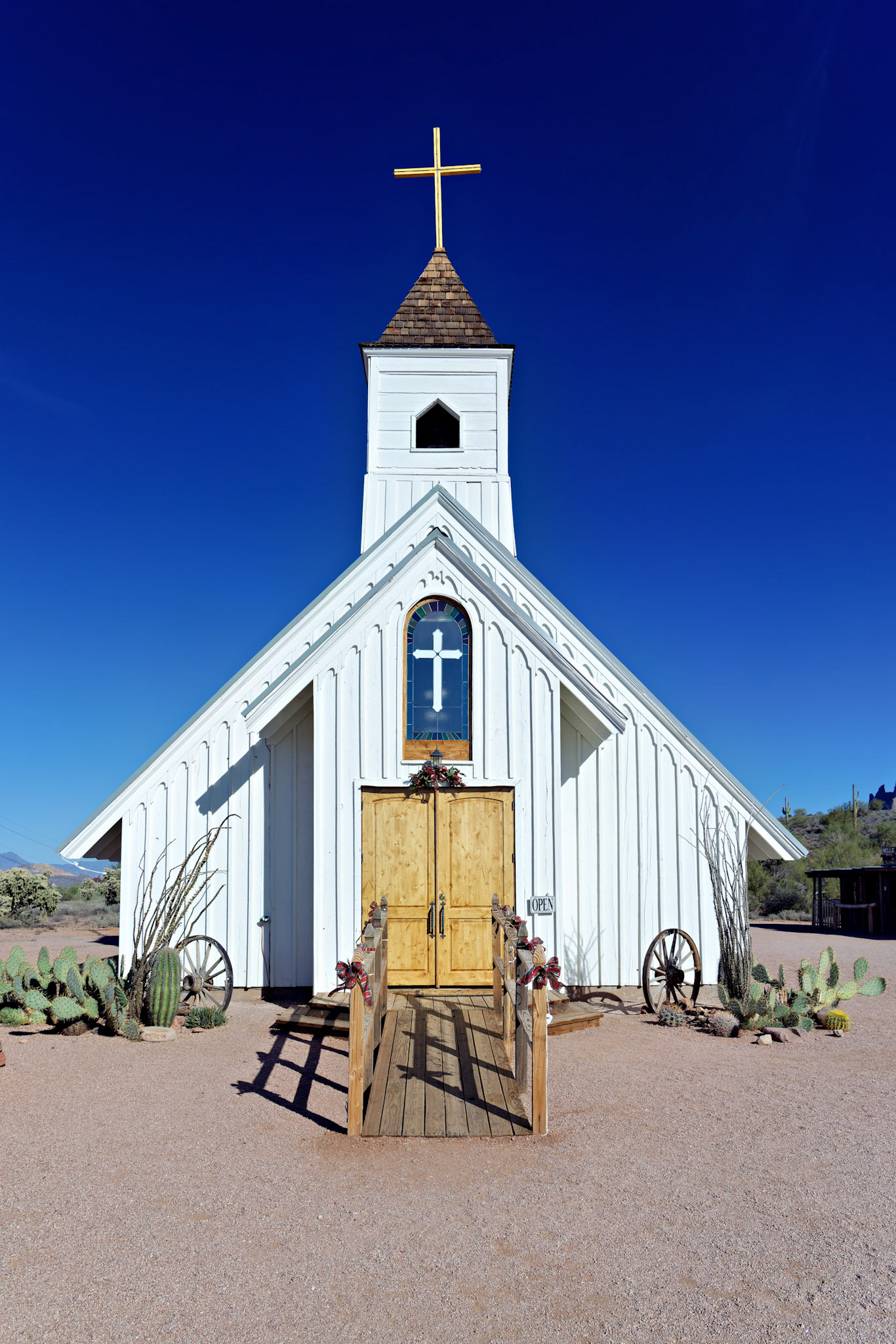 AZ_20121209_0320_PS.dng