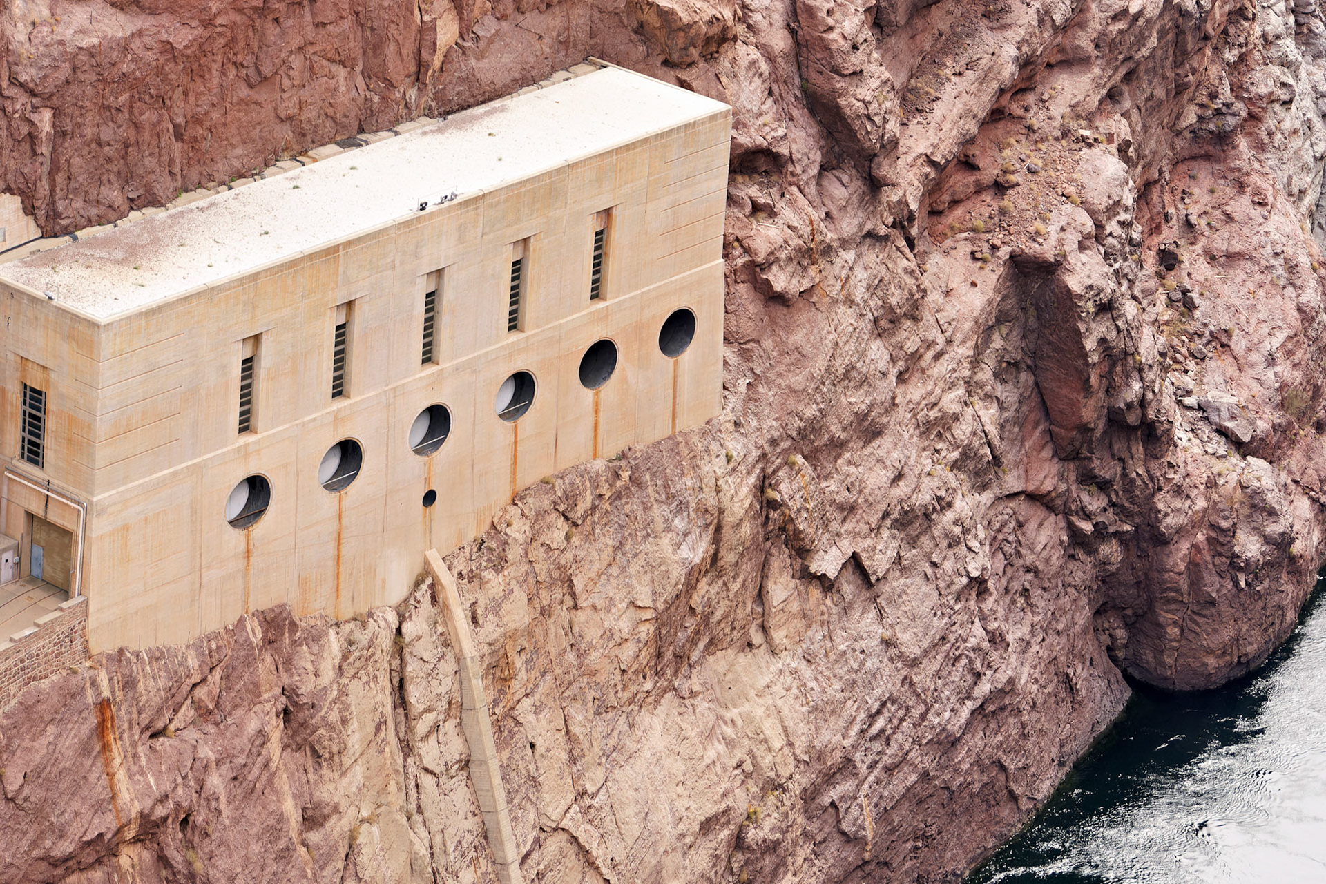 NV_HooverDam_20120314_0122_PS.tif