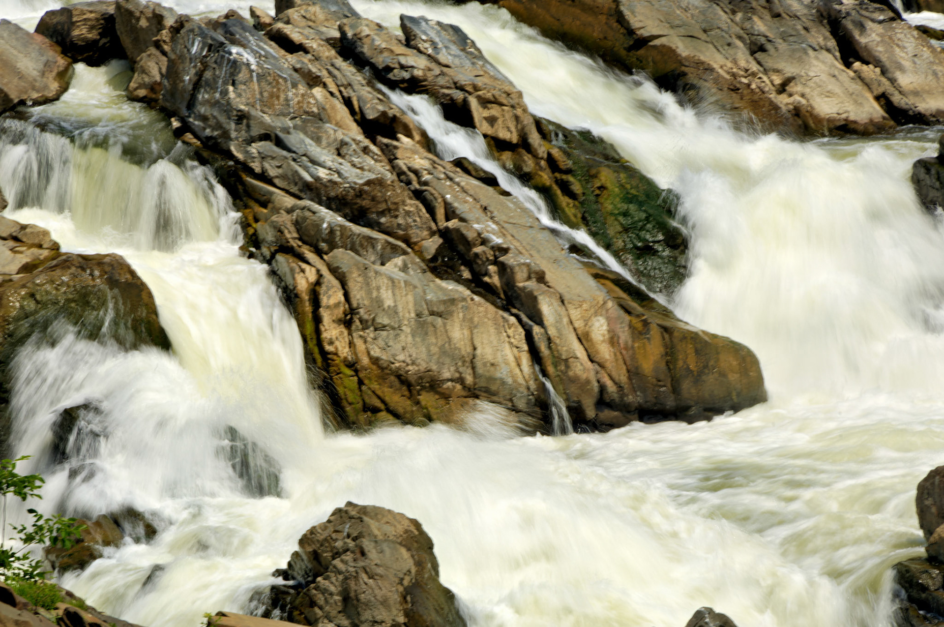 VA_GreatFalls_20070607_0020_PS.tif