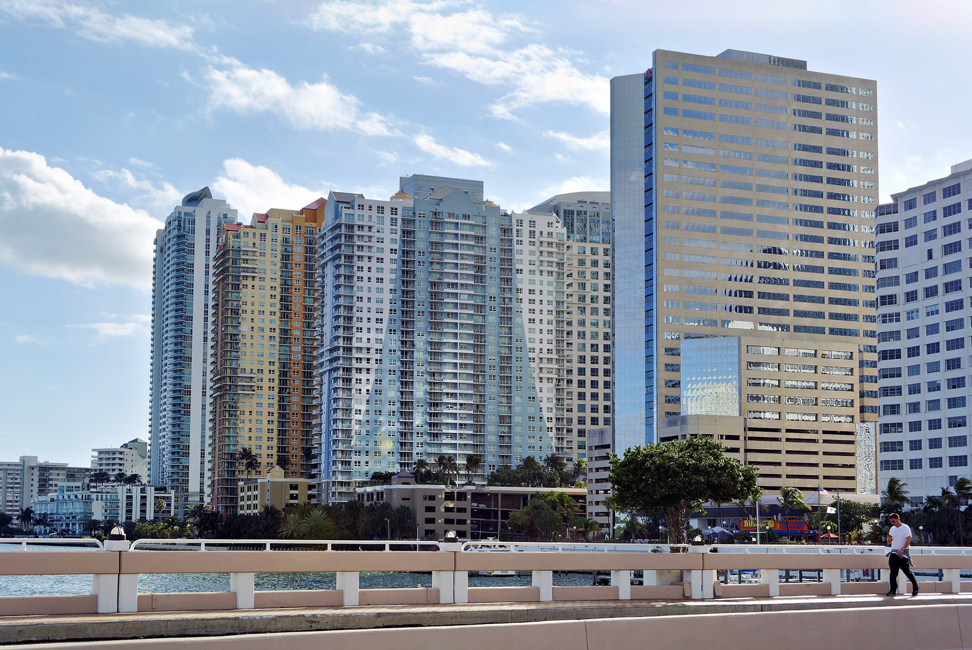 FL_Miami_20120214_0089_PS