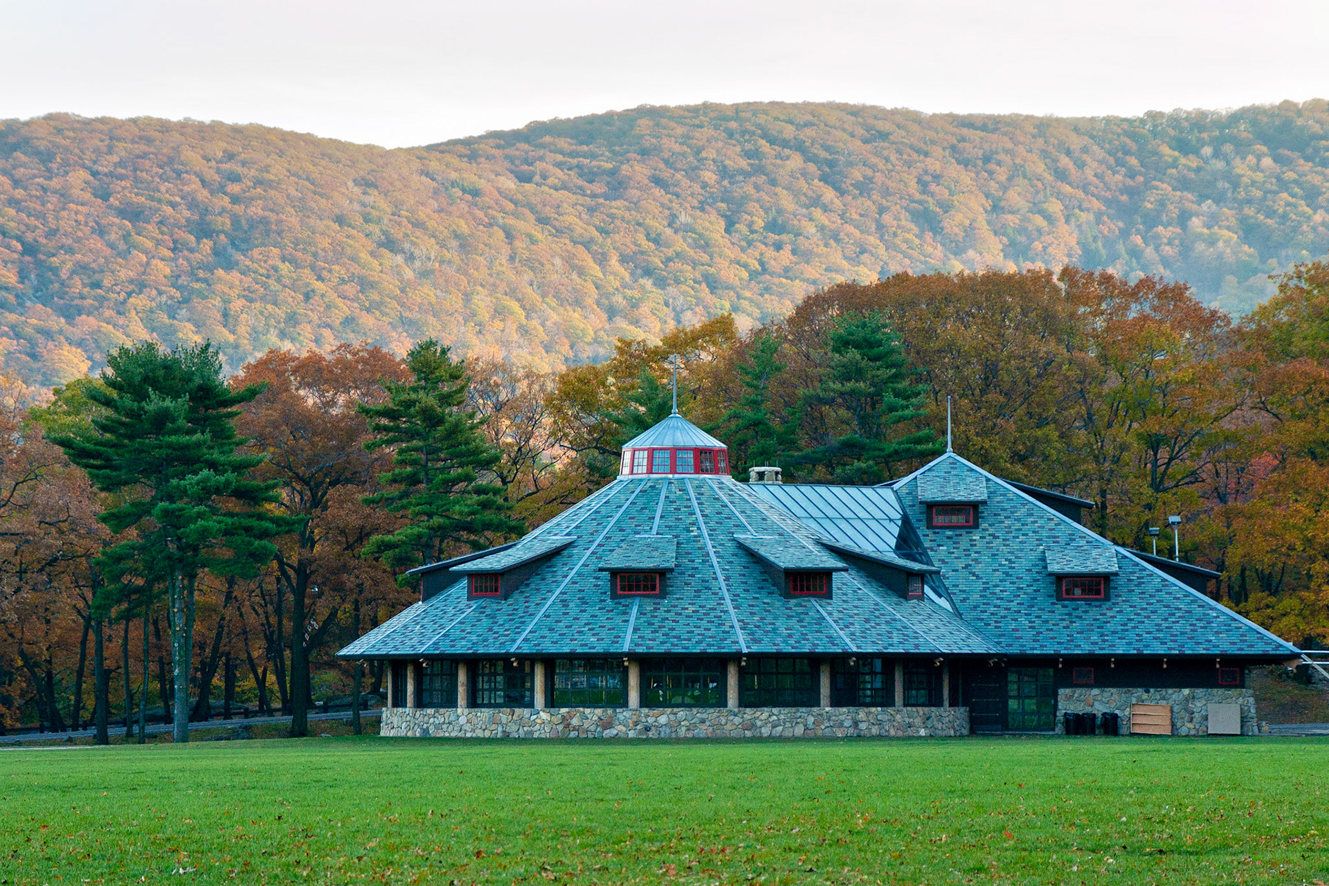 NY_HudsonValley_20021108_0040_PS