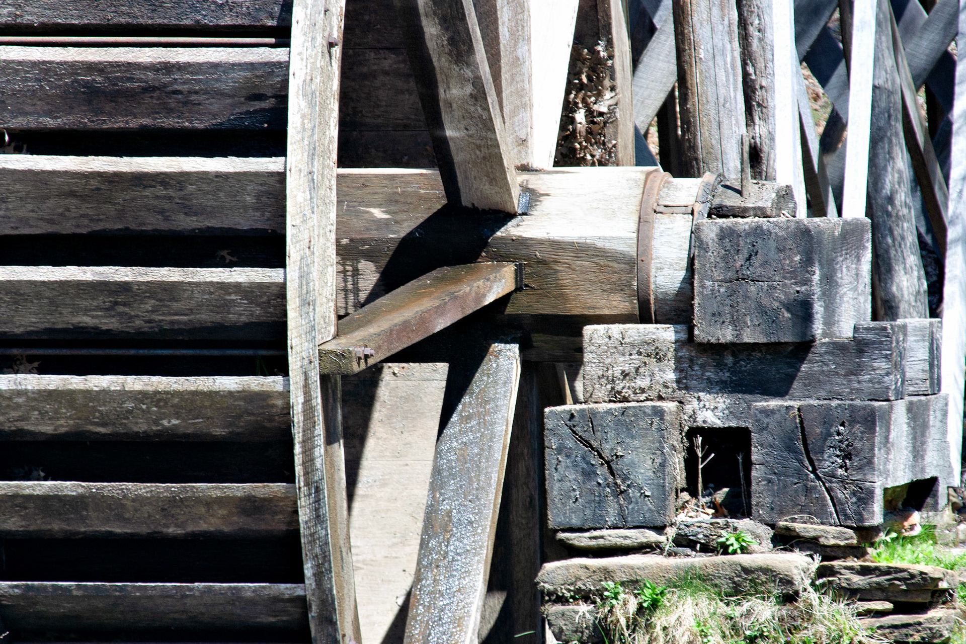 VA_BlueRidge_20030413_0024_PS