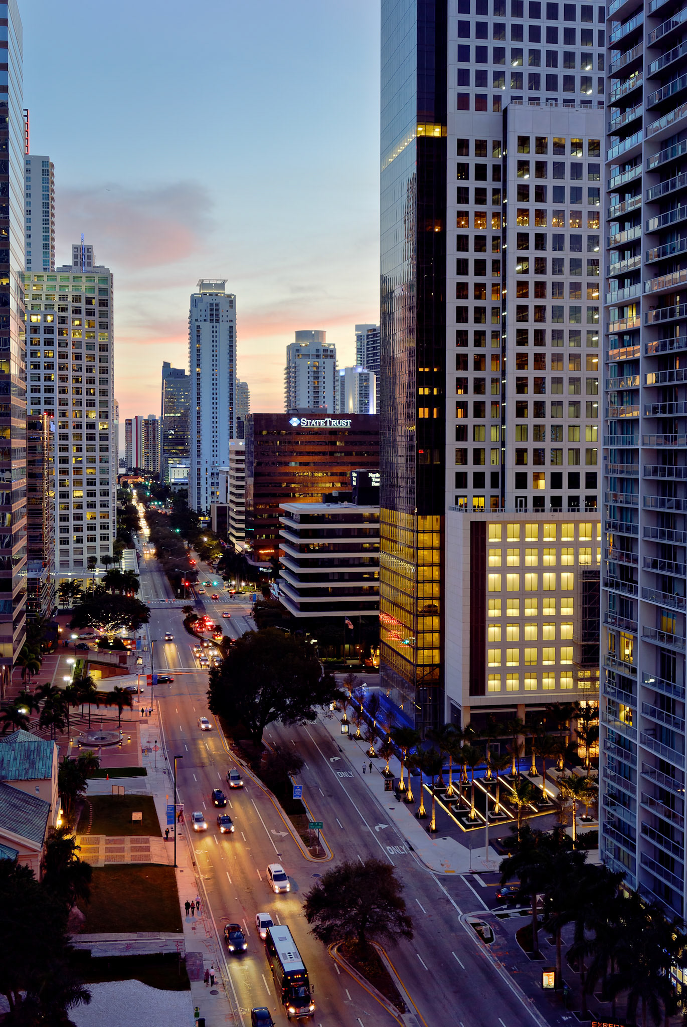 FL_Miami_20120218_0207_PS