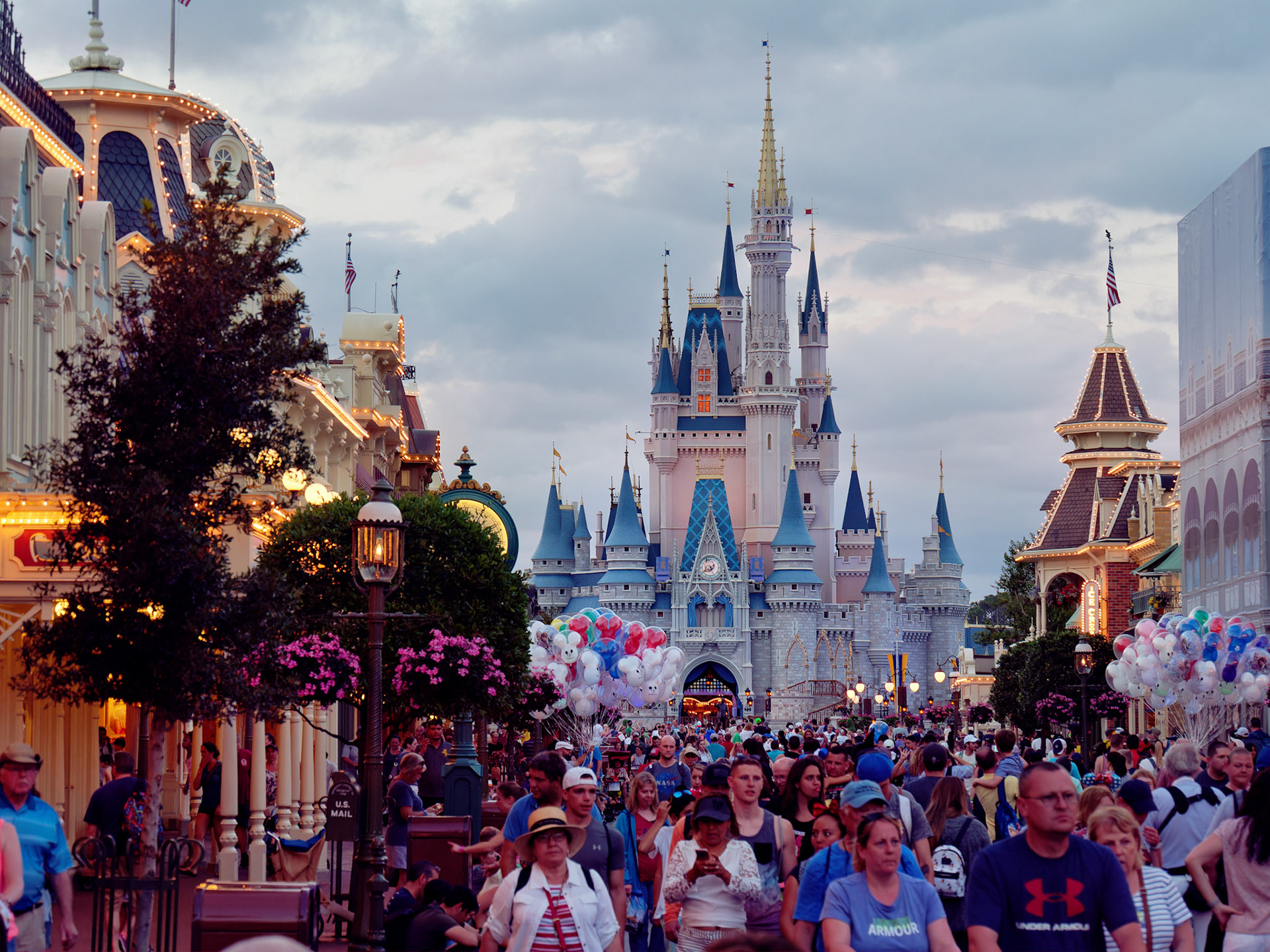 FL_Disney_20180423_0049_PS.dng