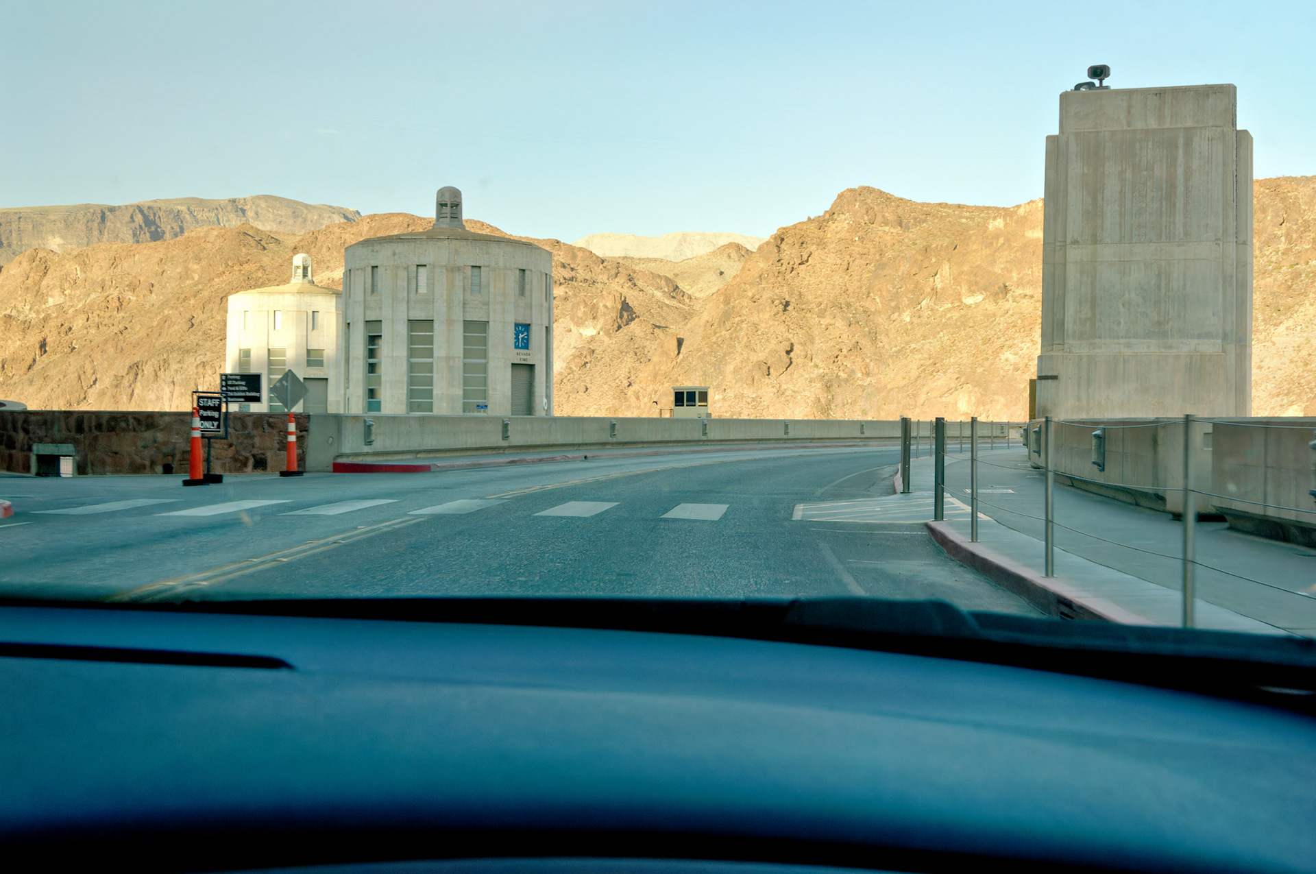NV_HooverDam_20070530_0013_PS