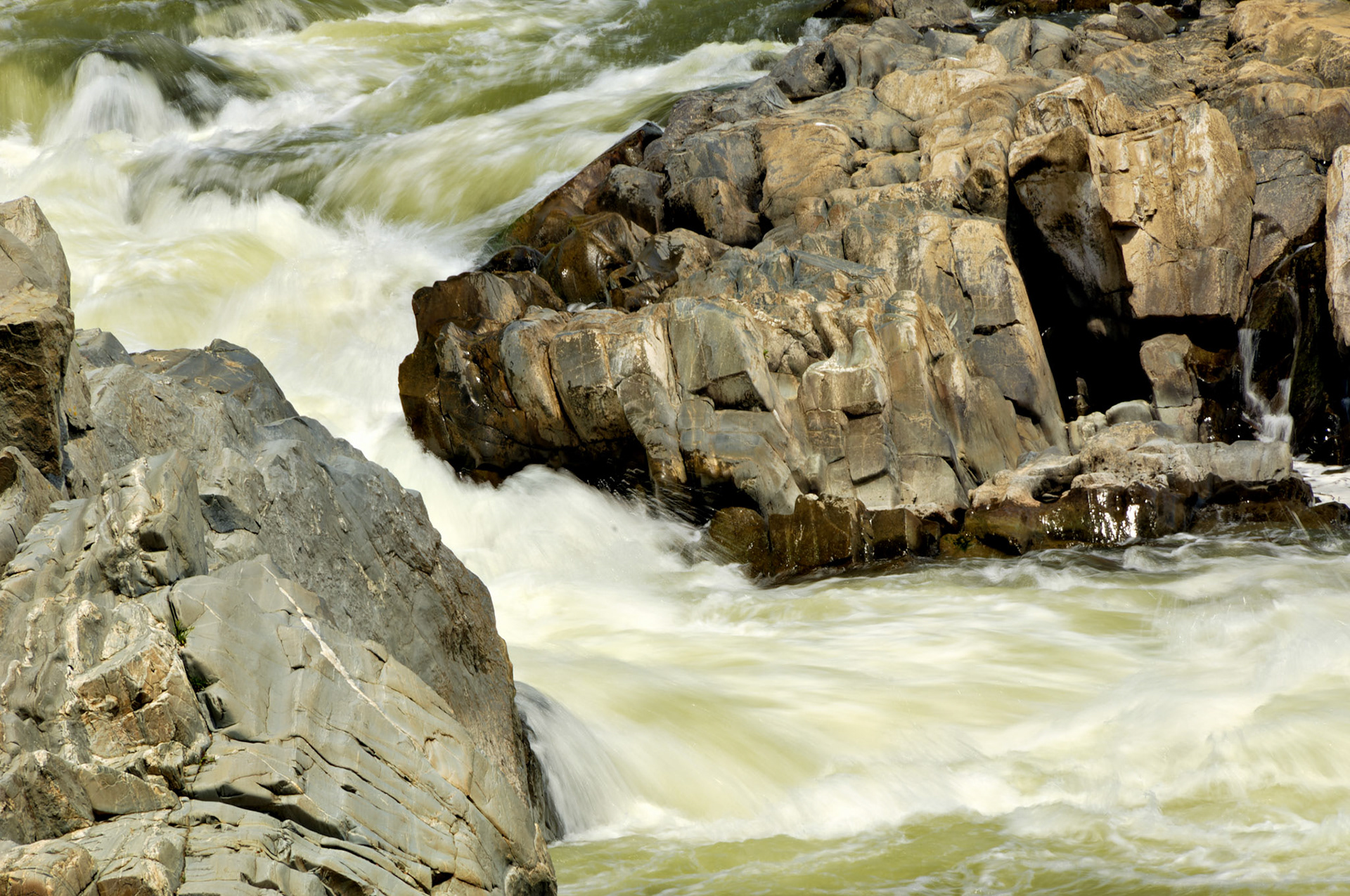 VA_GreatFalls_20070607_0015_PS