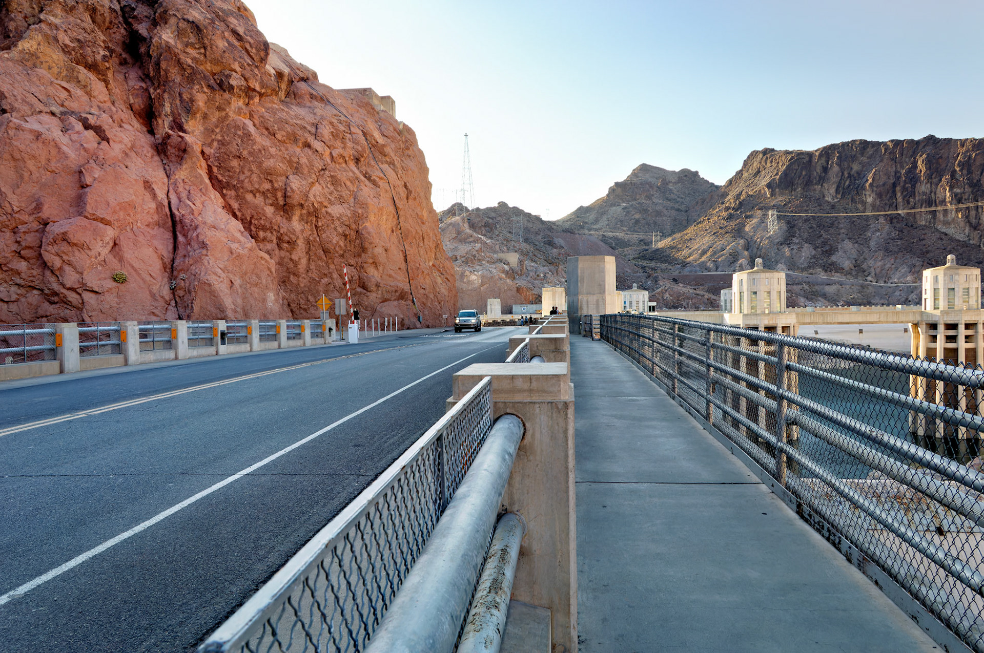 NV_HooverDam_20070530_0024_PS