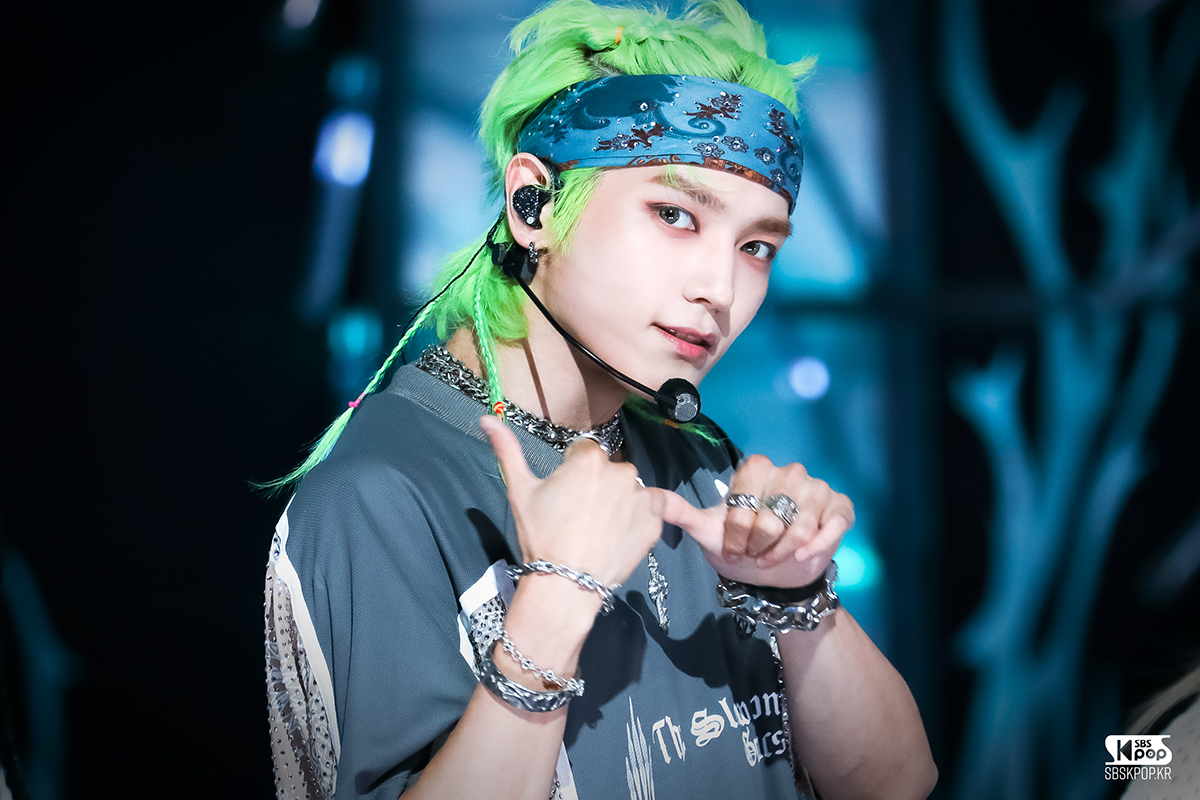 스브스케이팝매거진 TAEYONG