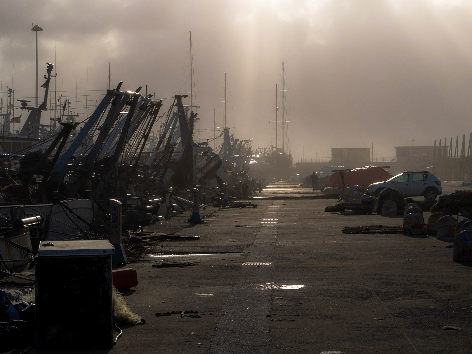 Una domenica mattina alla Darsena di Levante - Viareggio