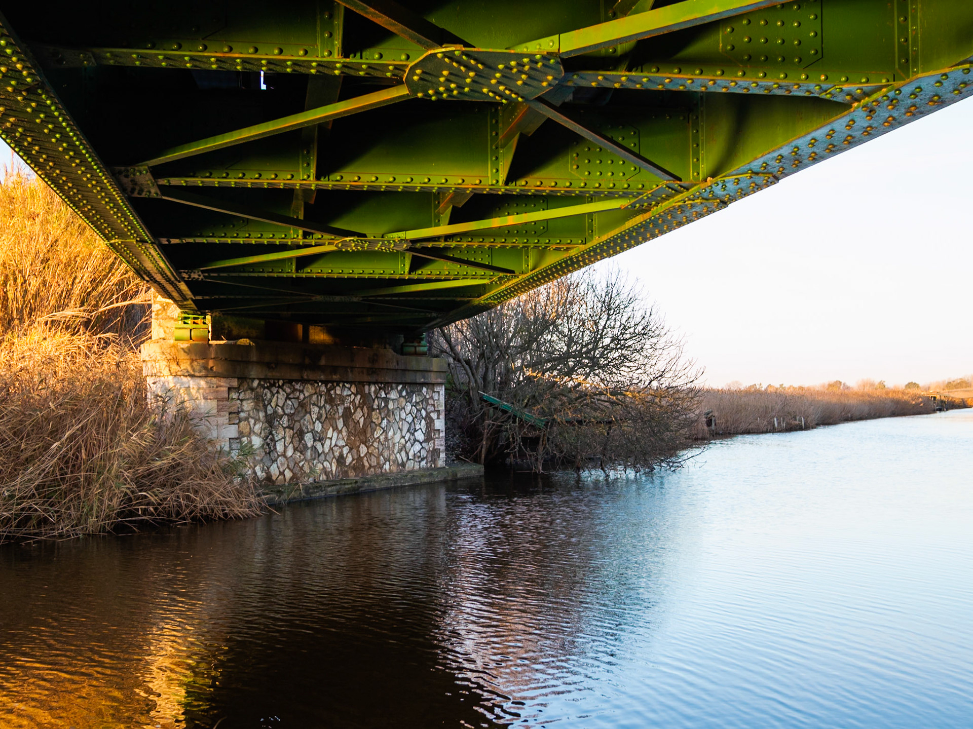 Sotto il Ponte di ferro