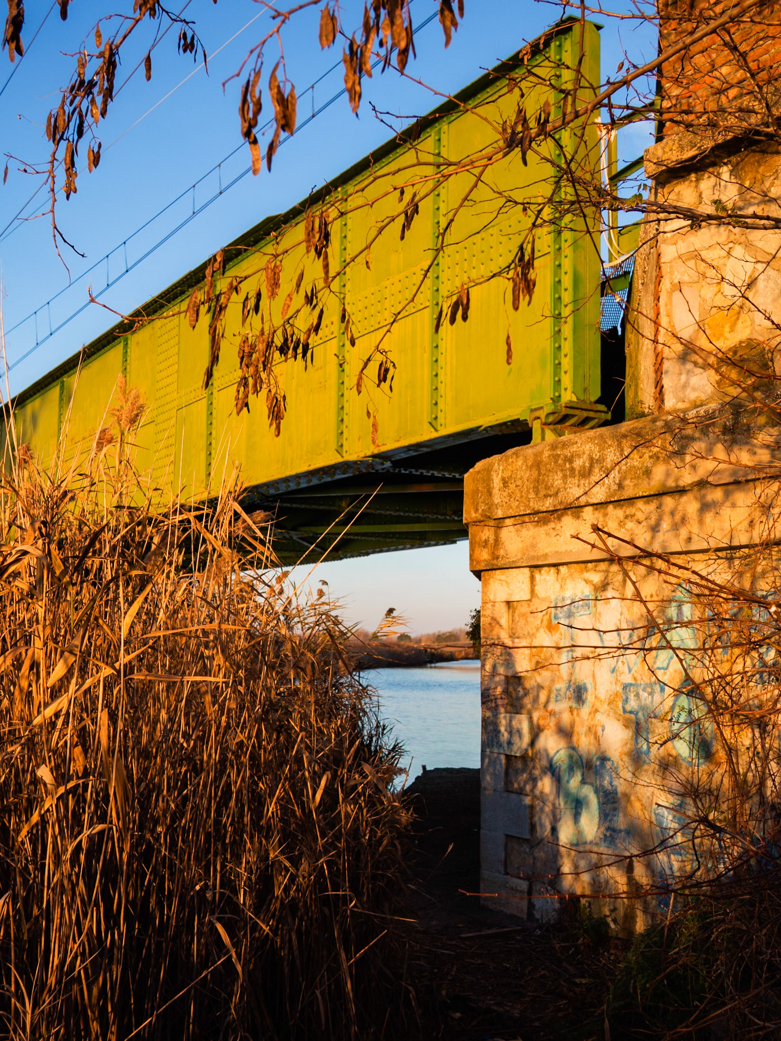Ponte ferroviario sul Fosso burlamacca