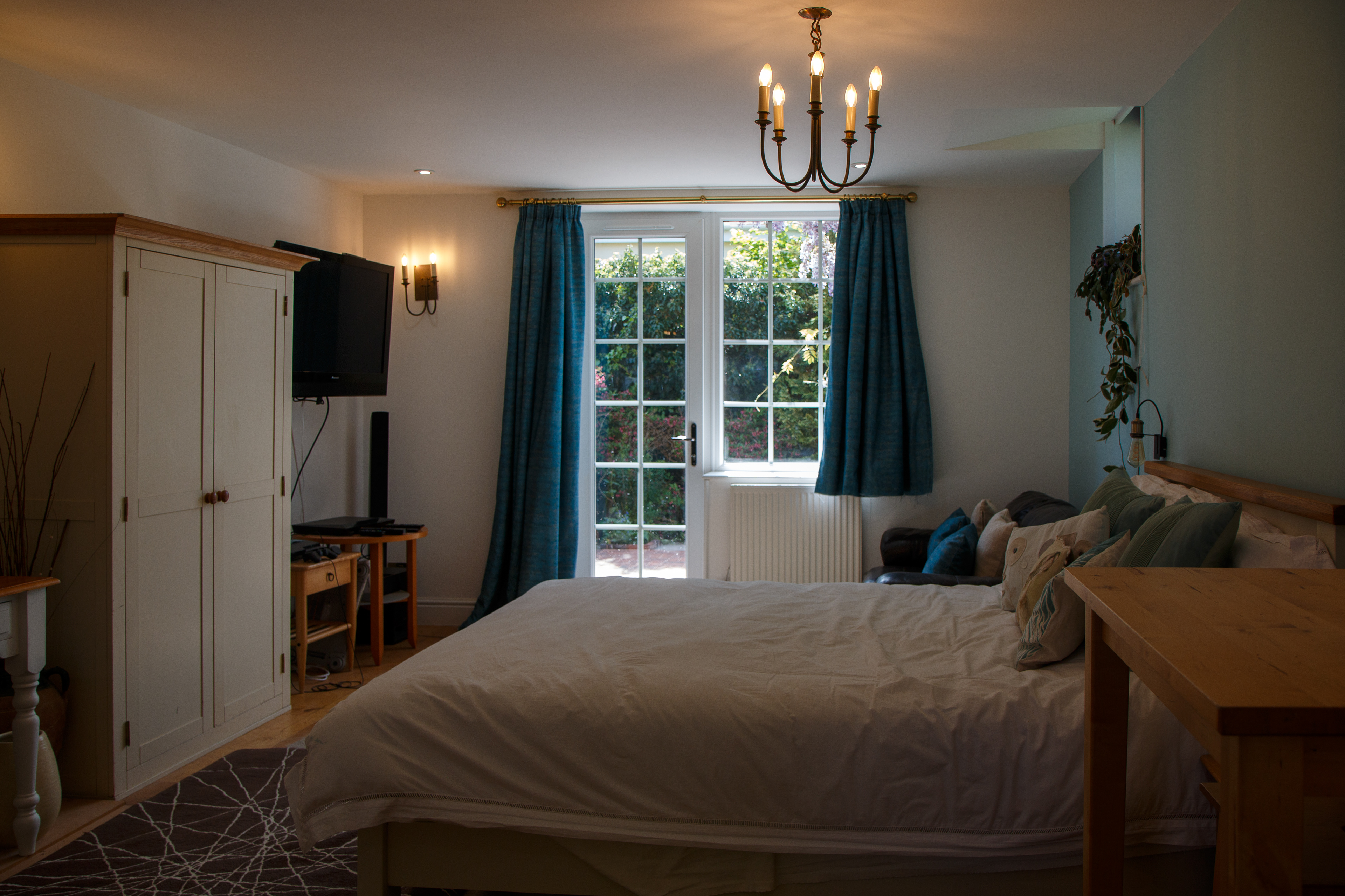 Lounge/Bedroom