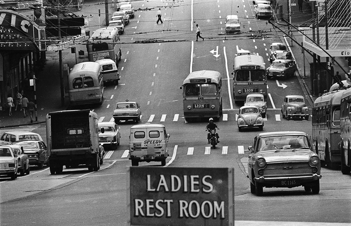Queen St intersection