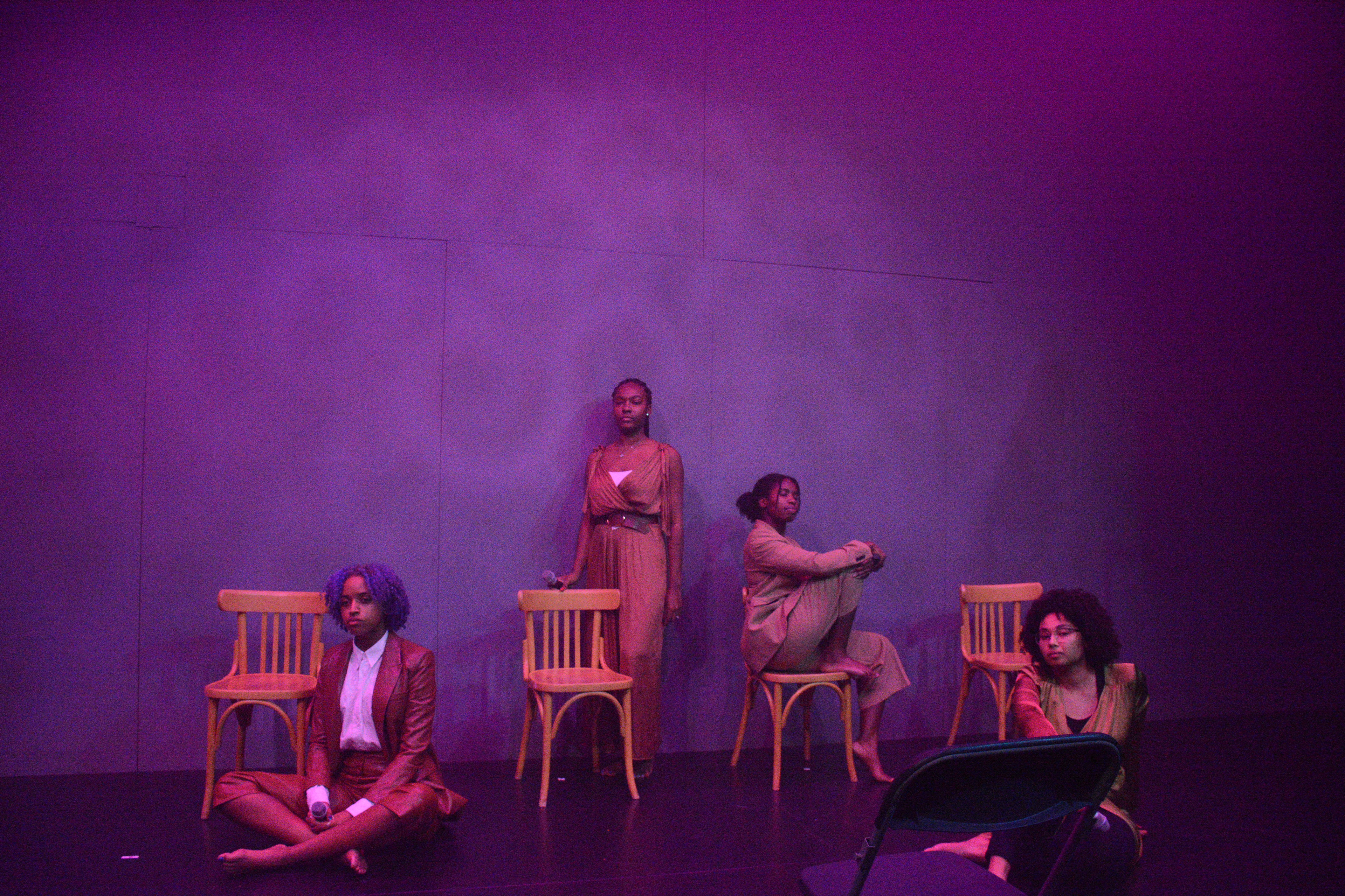 Three Rivers - Lichtontwerp met Jela Nieuwstraten - Regie: Raygin Fullinck - Oktober 2020