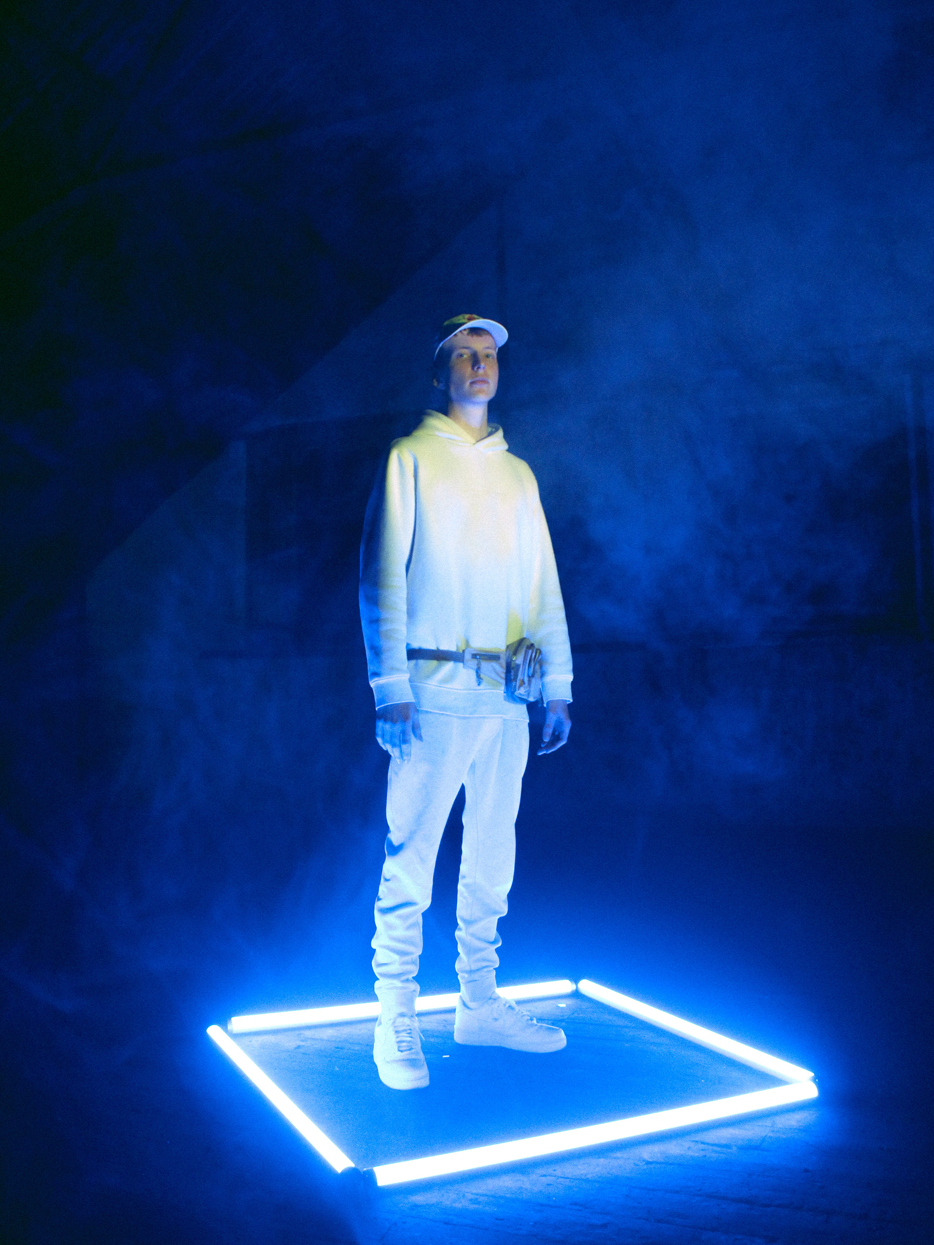 WITTE LOTUS - Video clip Phil Meds - Licht - November 2020 ©Angiesvisuals