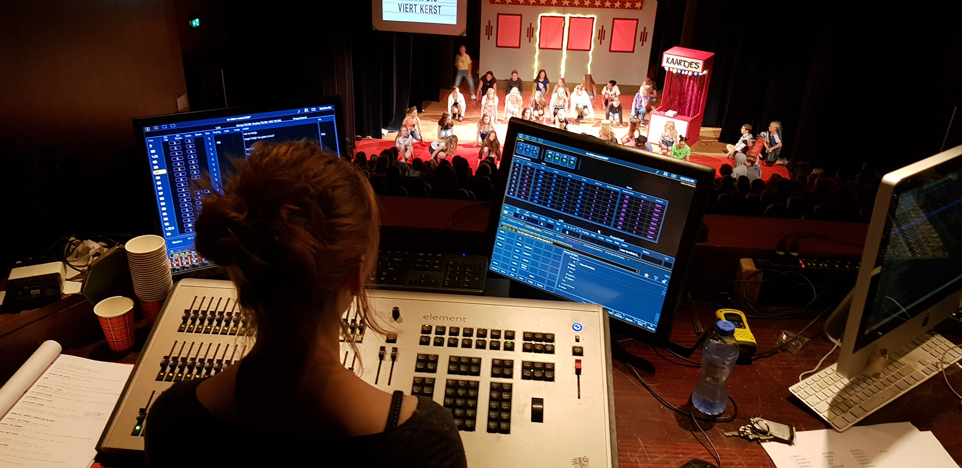 Als docent lichttechniek  - Spinoza Lyceum 