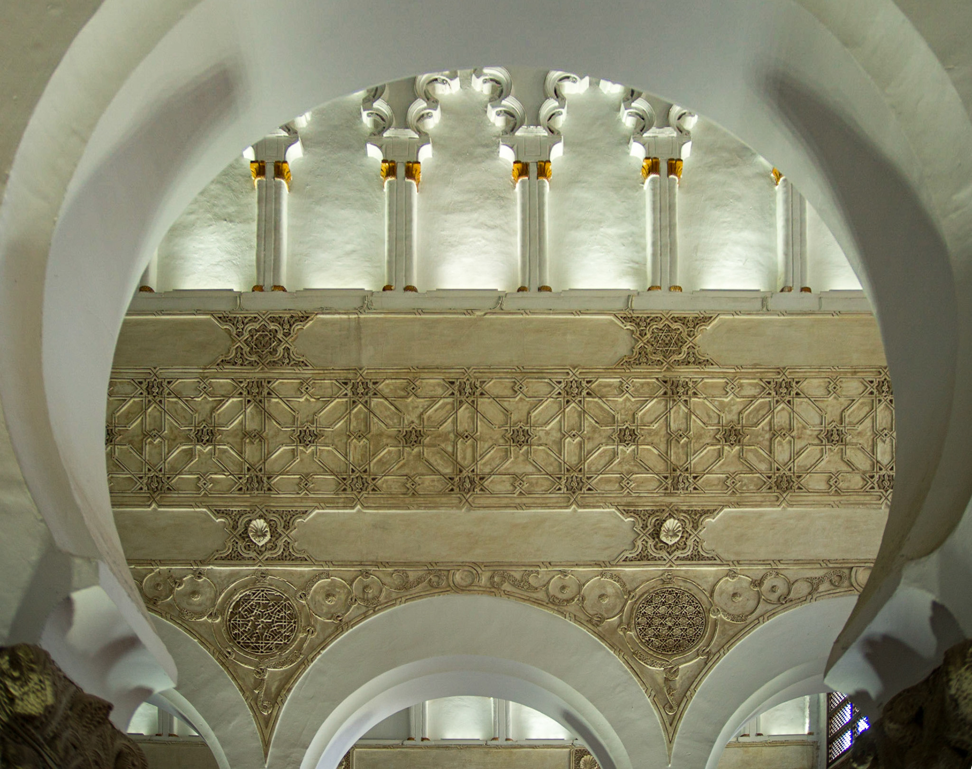 Synagogue of Saint Mary the White, Toledo Spain 2326