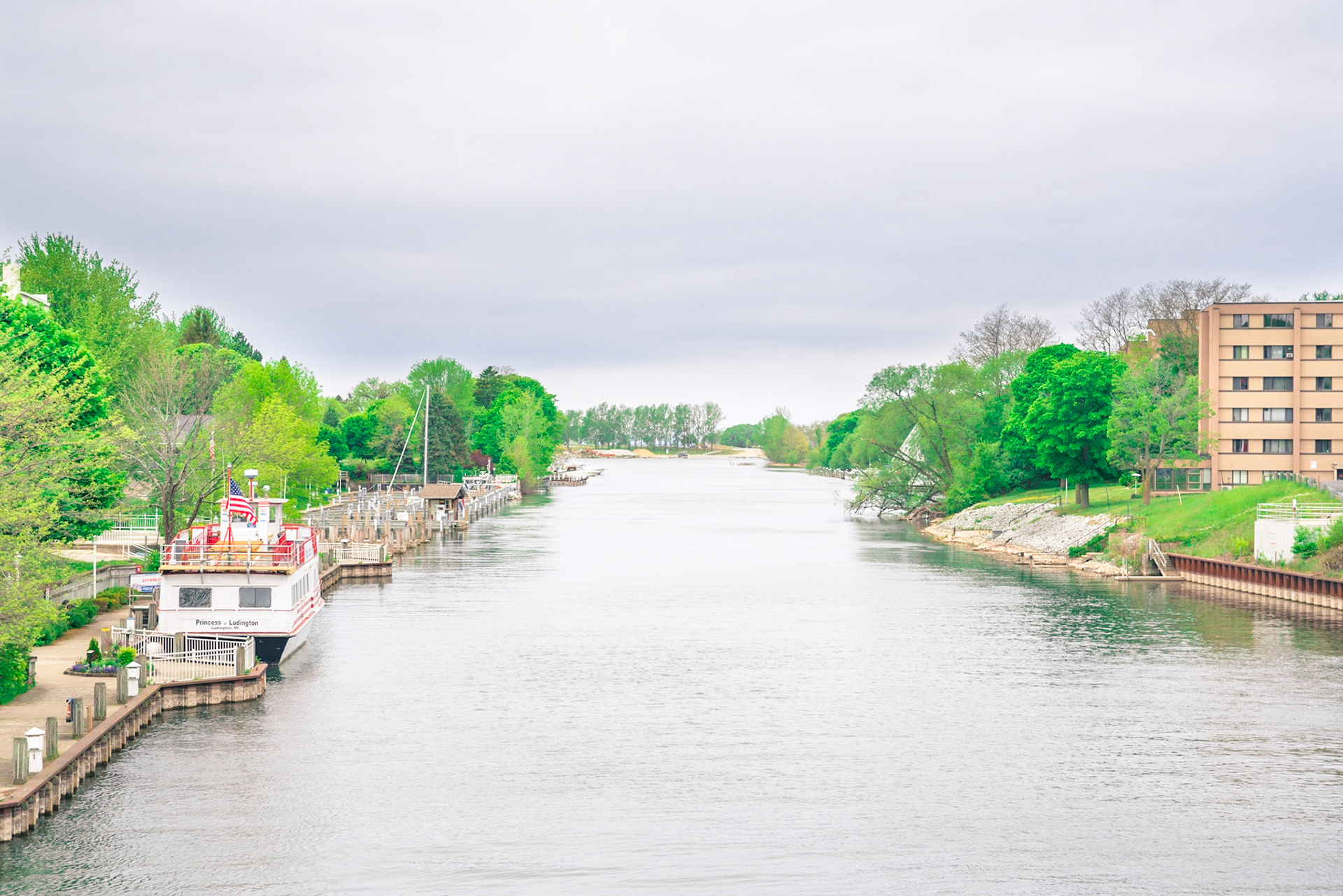 Manistee MI Downtown 1