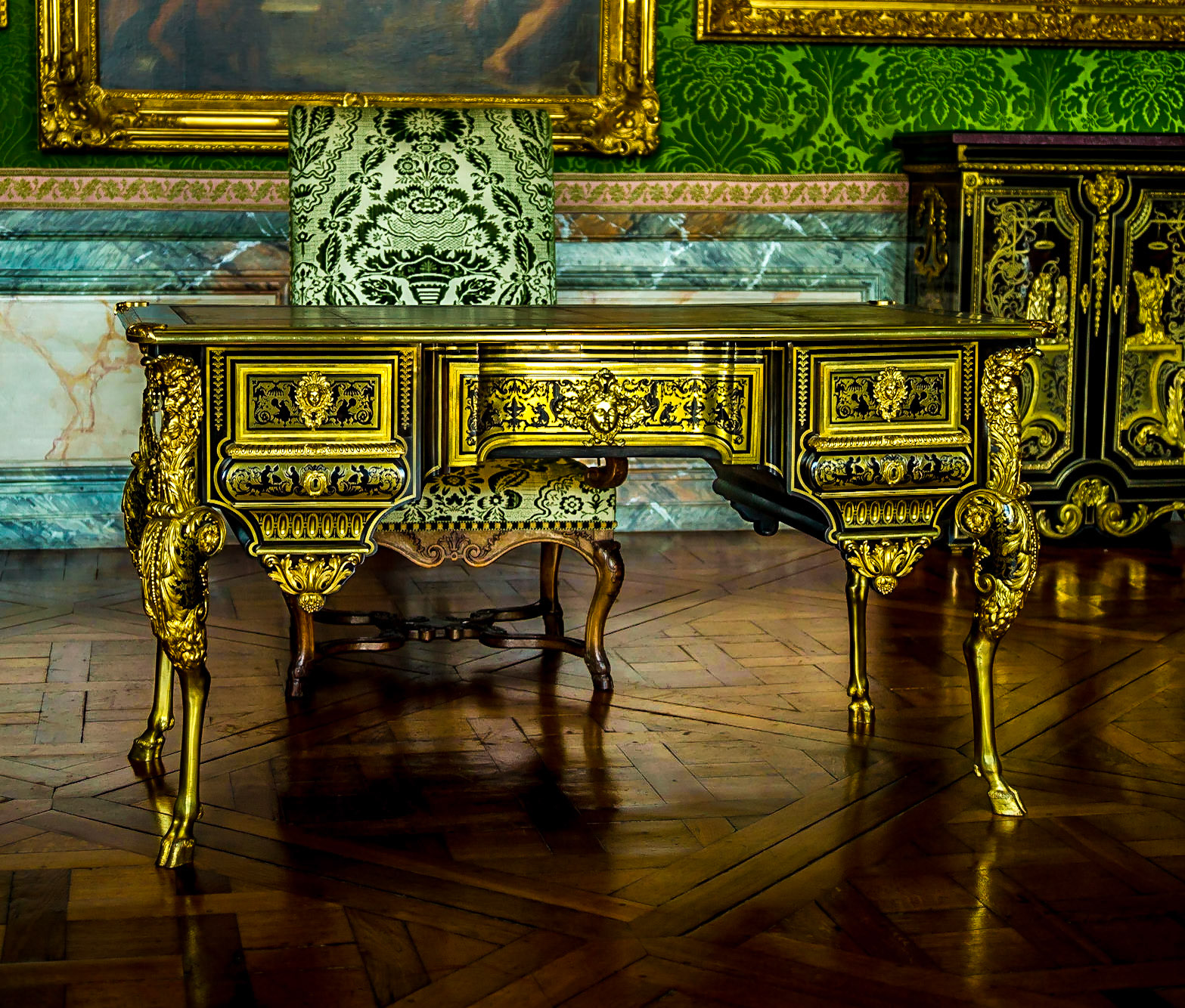 Desk