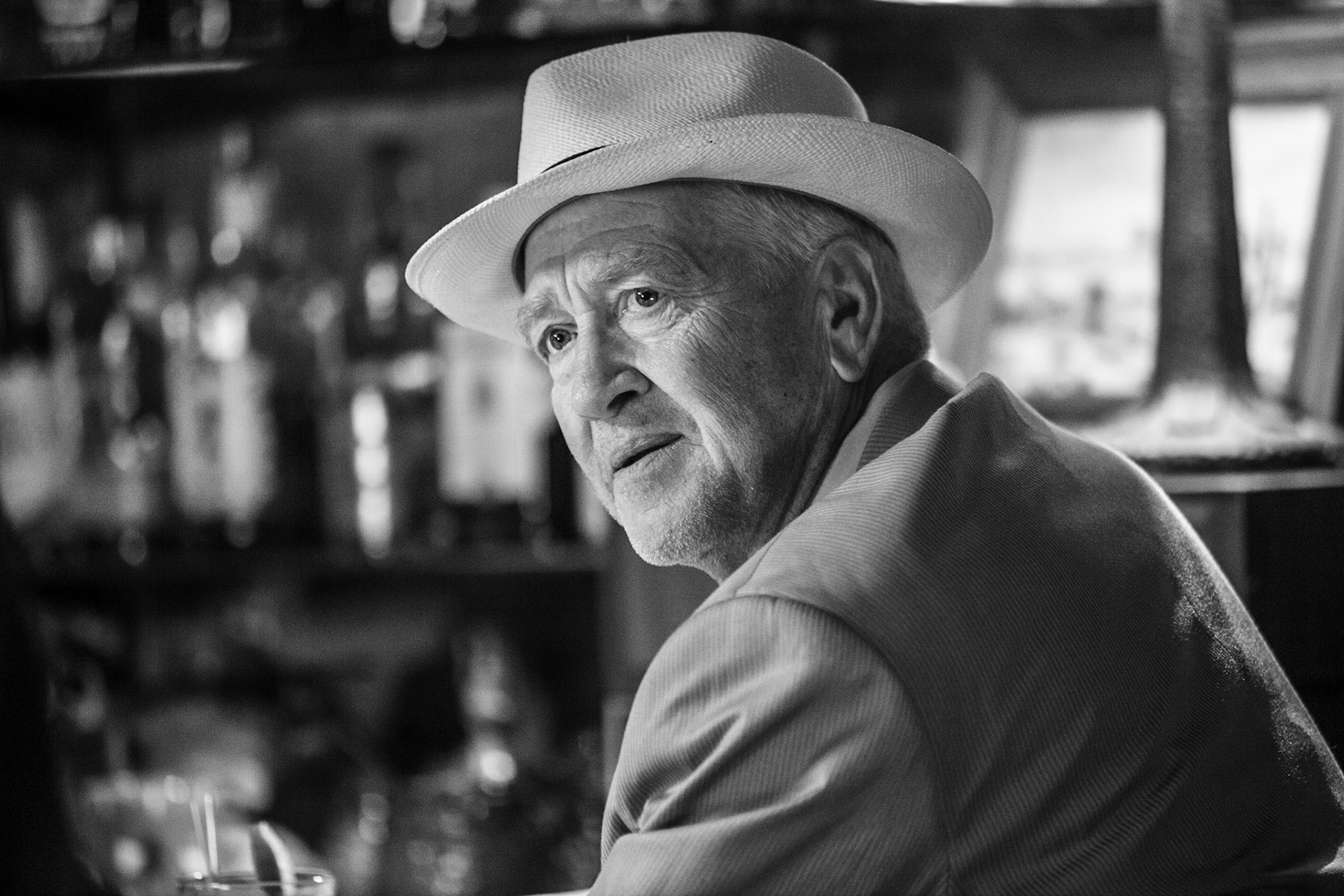 LUCKY - AMAZON PRIME