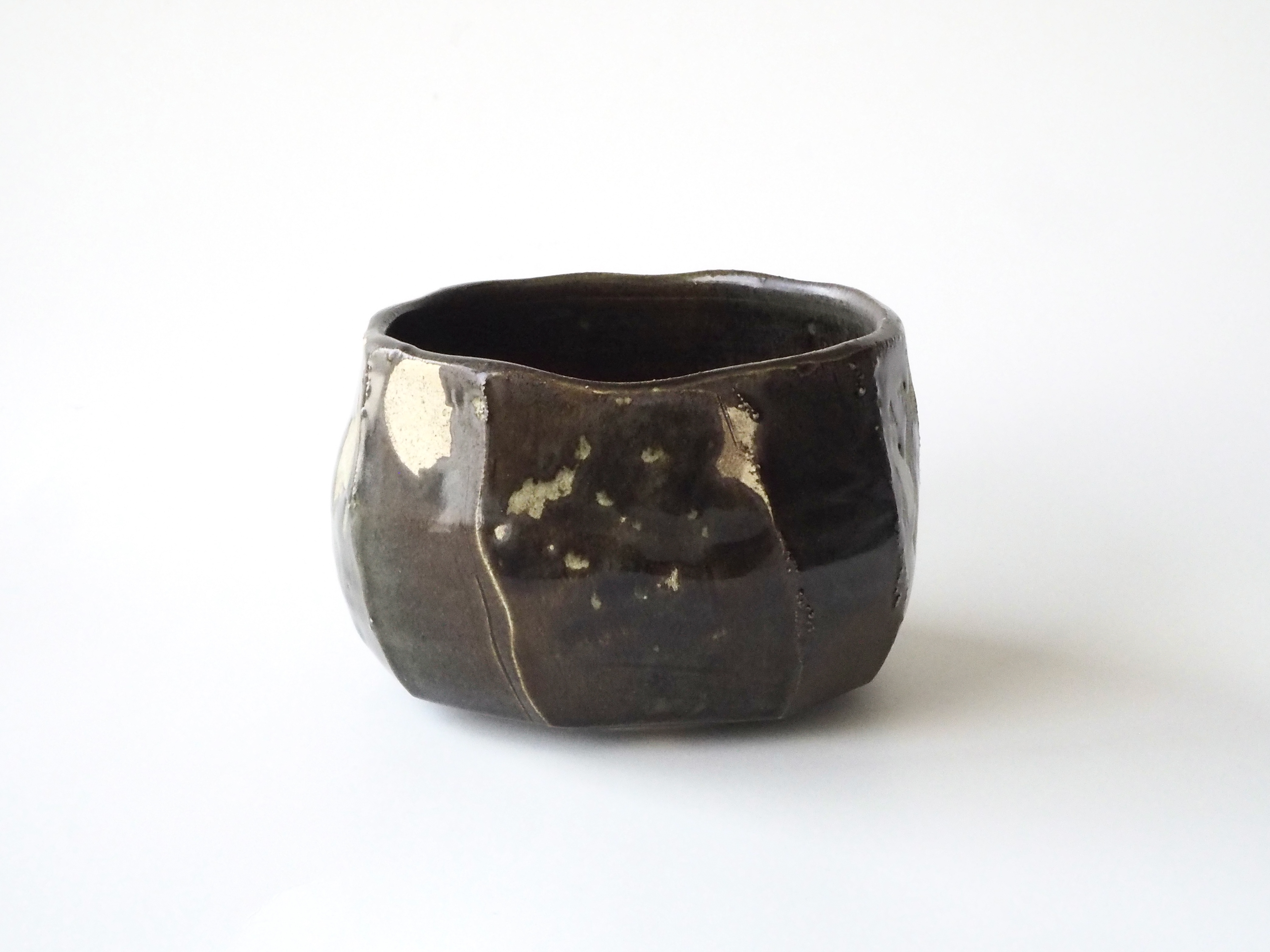 $55 [Faceted bowl - 5.5in x 5.5in x 3.5in]