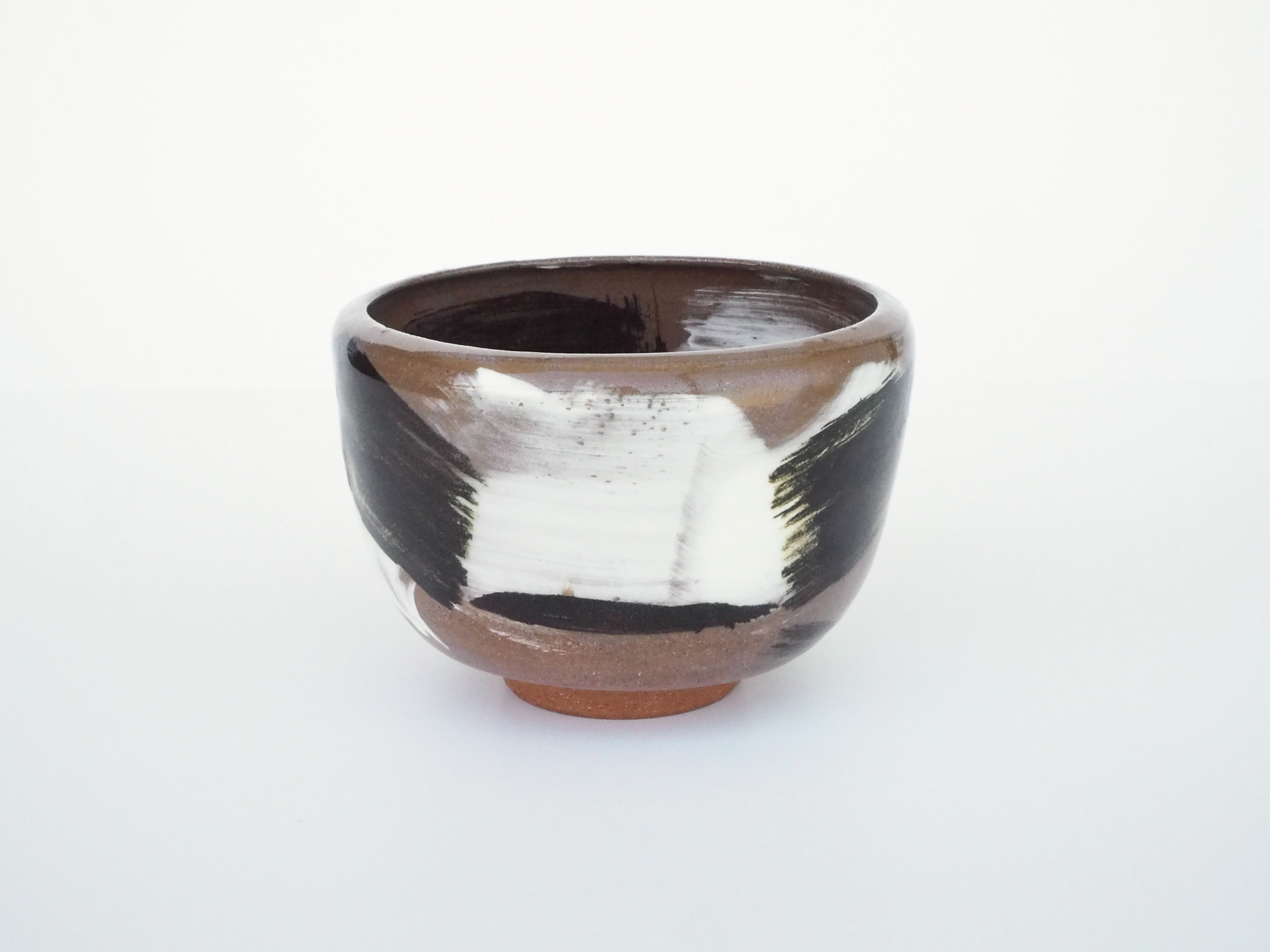 This was actually a sight I hadn’t seen before. The sun had never been able to reflect off the wood onto the wall since my room had never been bare enough. But, I felt it were something I wanted to cast on my piece. A rare sight made possible only by a room and a house that shouldn’t have been empty. The sun made the room feel warm a last time, so warm I had fallen asleep on the floor, taking a last nap in the house the way I did when I was younger.