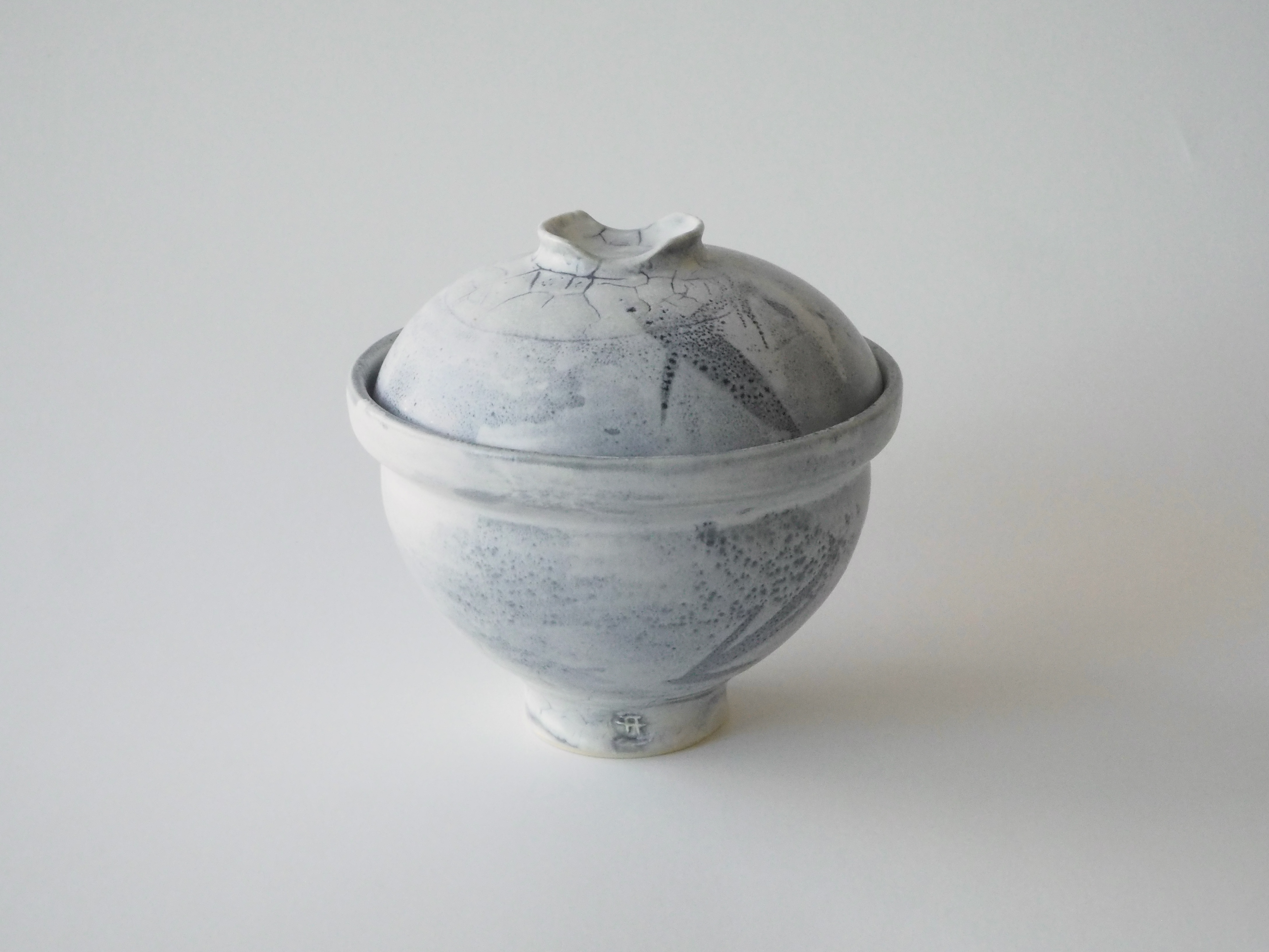 Bowl and lid