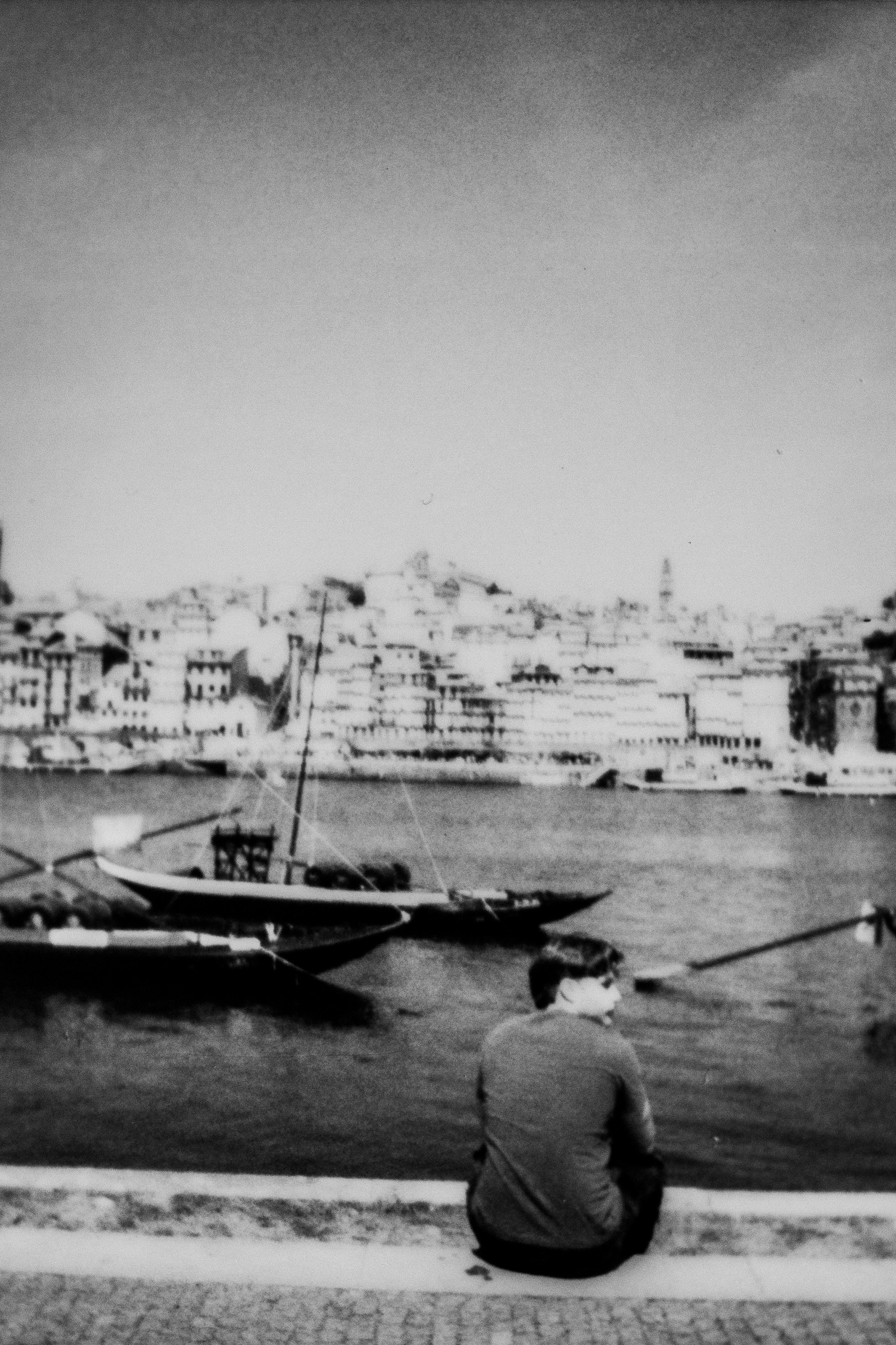 4400, Vila Nova de Gaia, Nord, Portugal, 2026 (Polaroid)