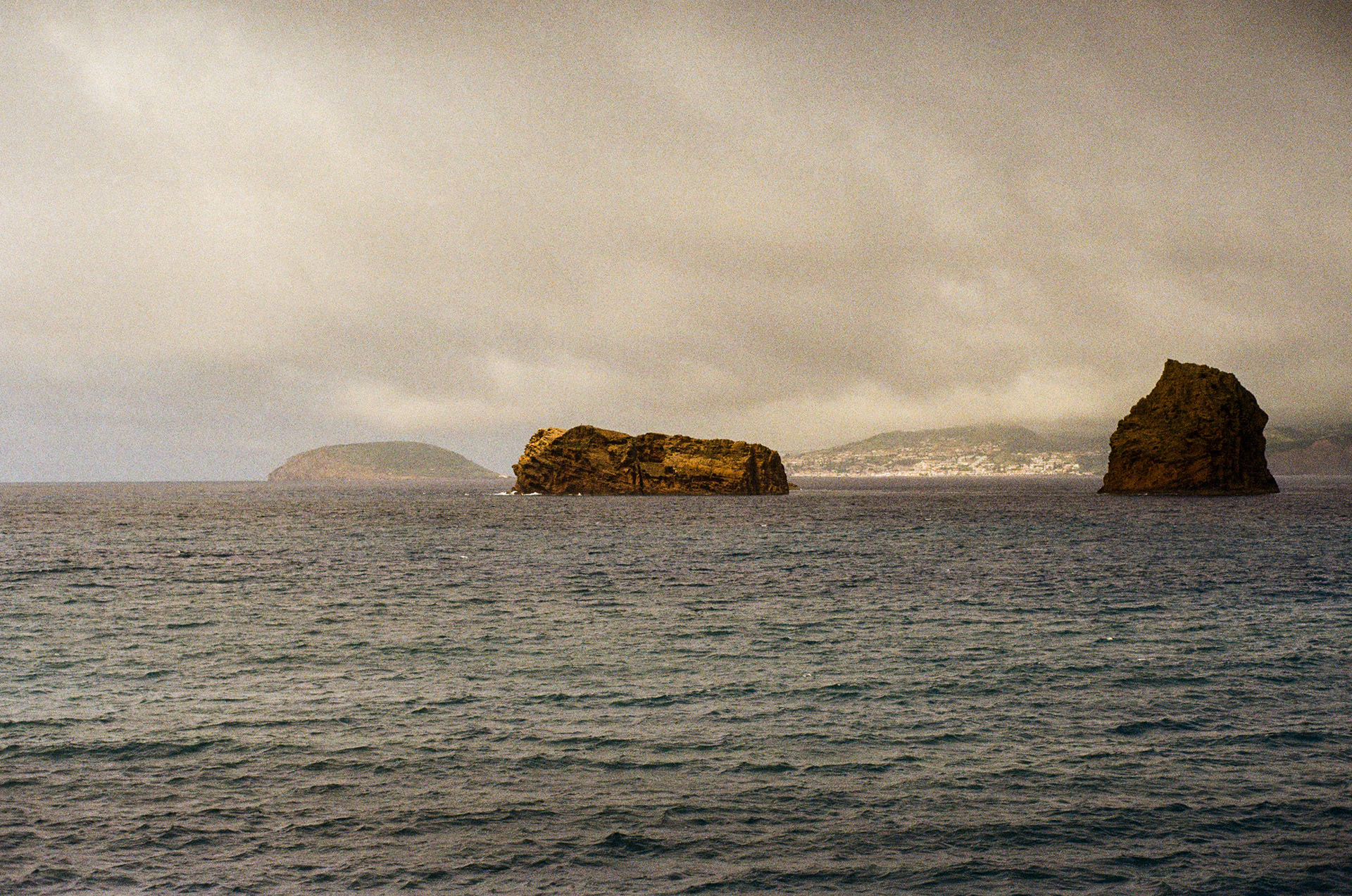9900, Faial, Azores, Portugal, 2025 (Argentique)