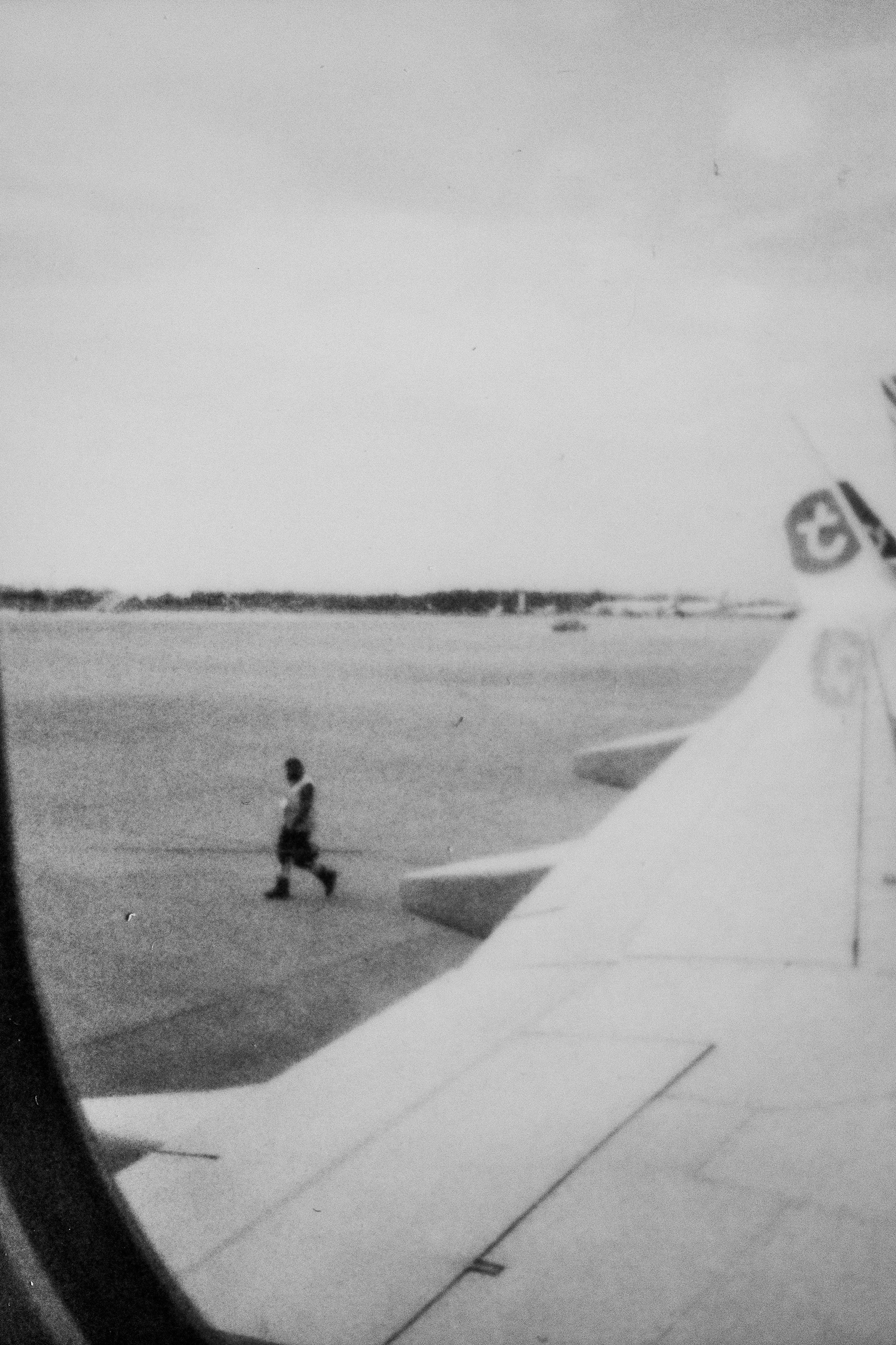 Aeropporto do Porto, 4000, Porto, Nord, Portugal, 2026 (Polaroid)