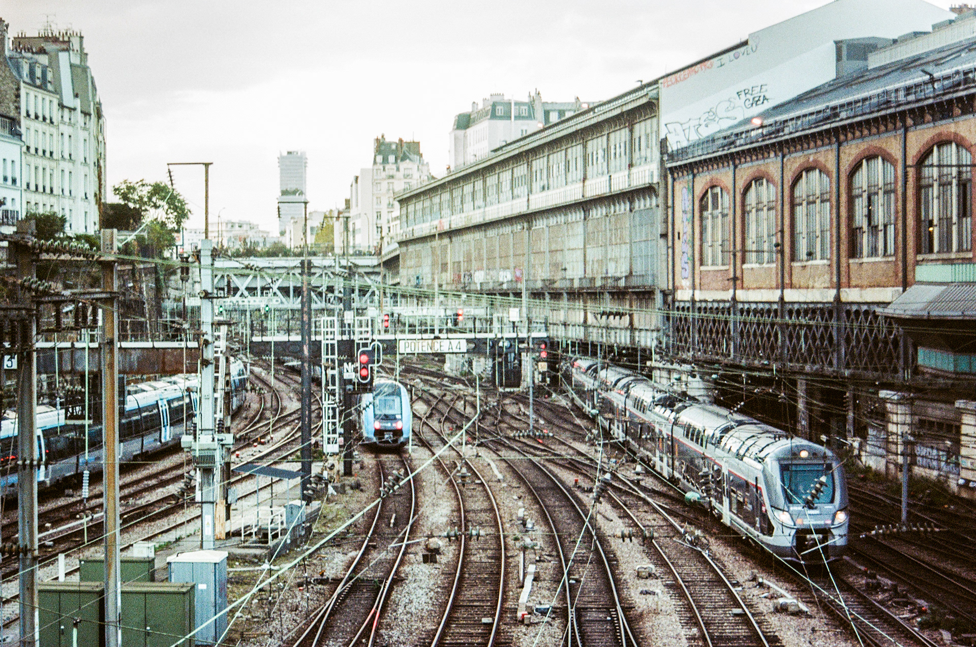 Gare de l'Est, Paris, Ile-de-France, France, 2025