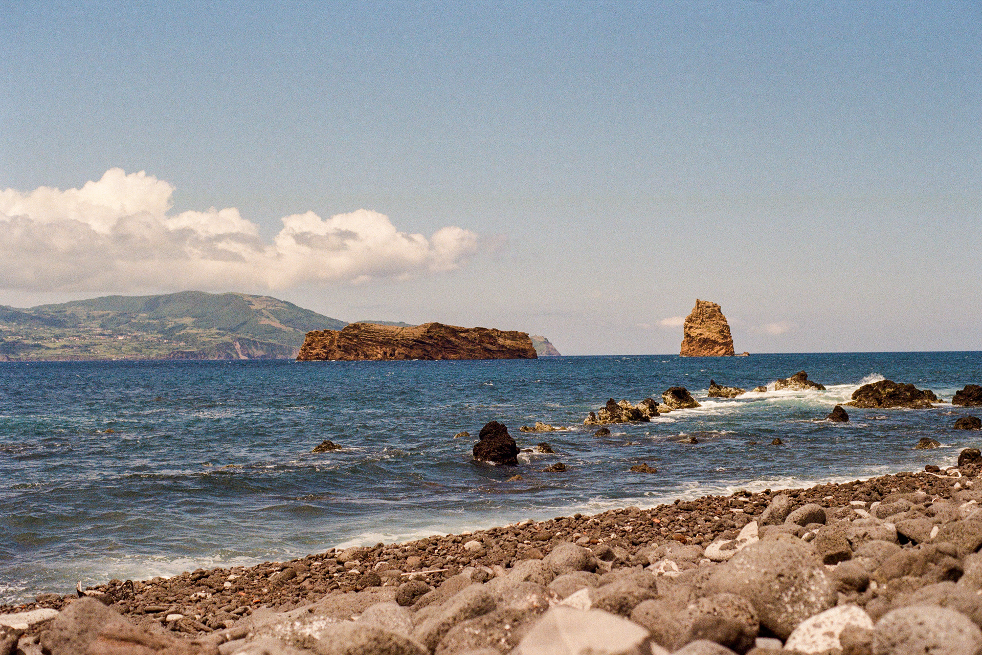 9940, 9960, Pico, Azores, Portugal, 2025 (Argentique)