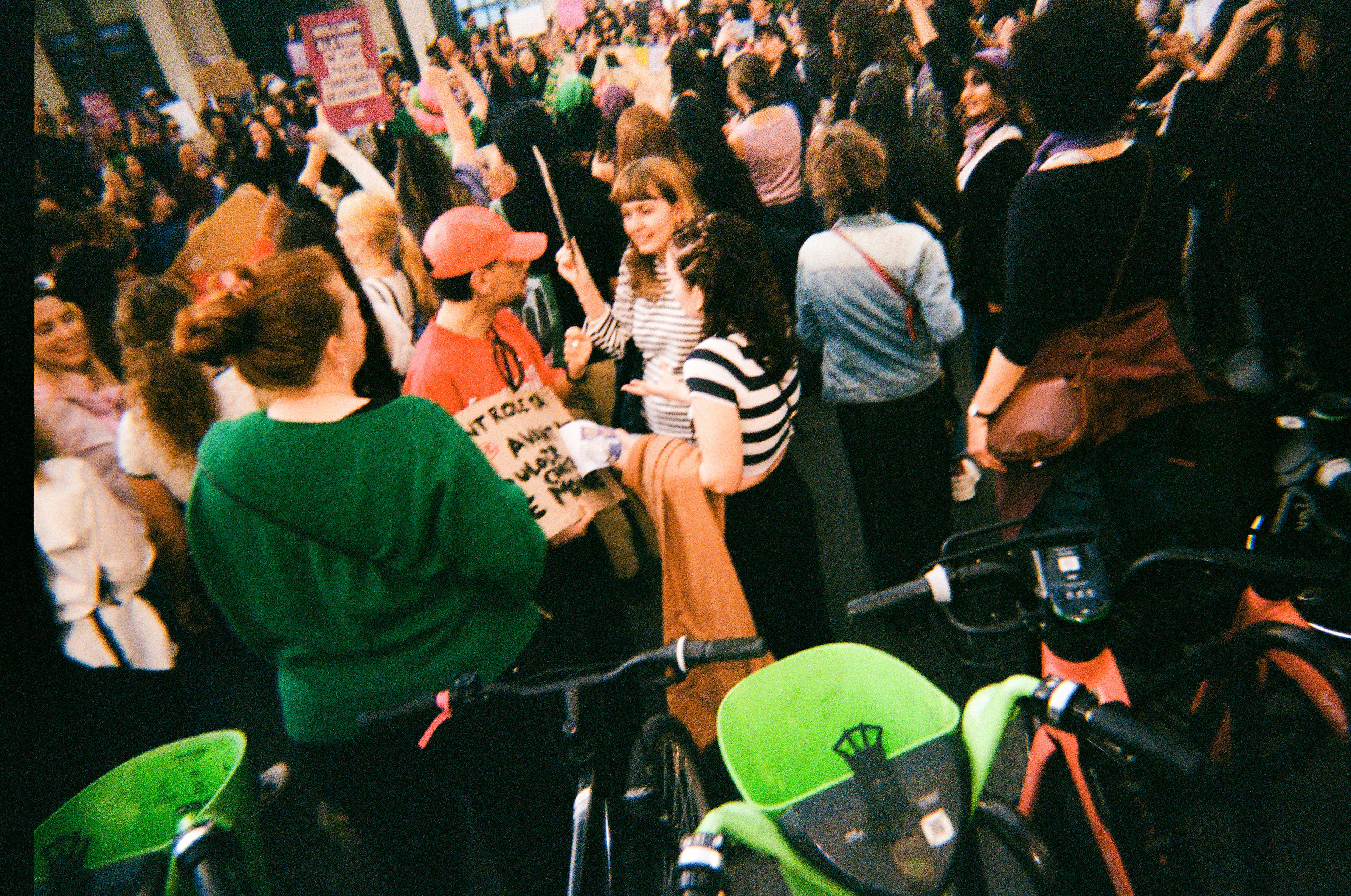 Journée internationale des droits des femmes et minorités de genre, Paris, France, 8 mars 2026