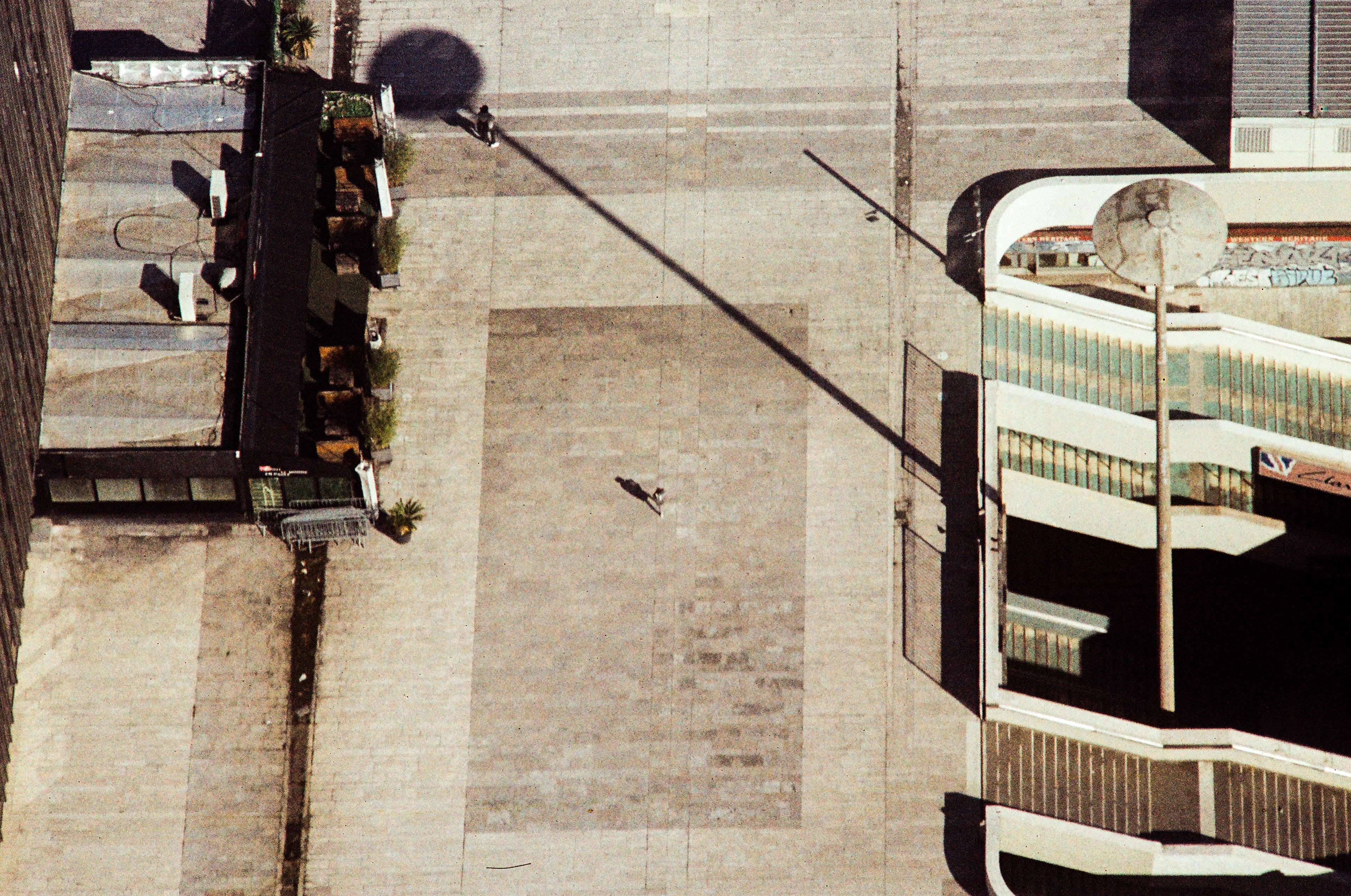 Vue de la Tour Montparnasse, 75015, Paris, Ile-de-France, France, 2026 (Argentique)