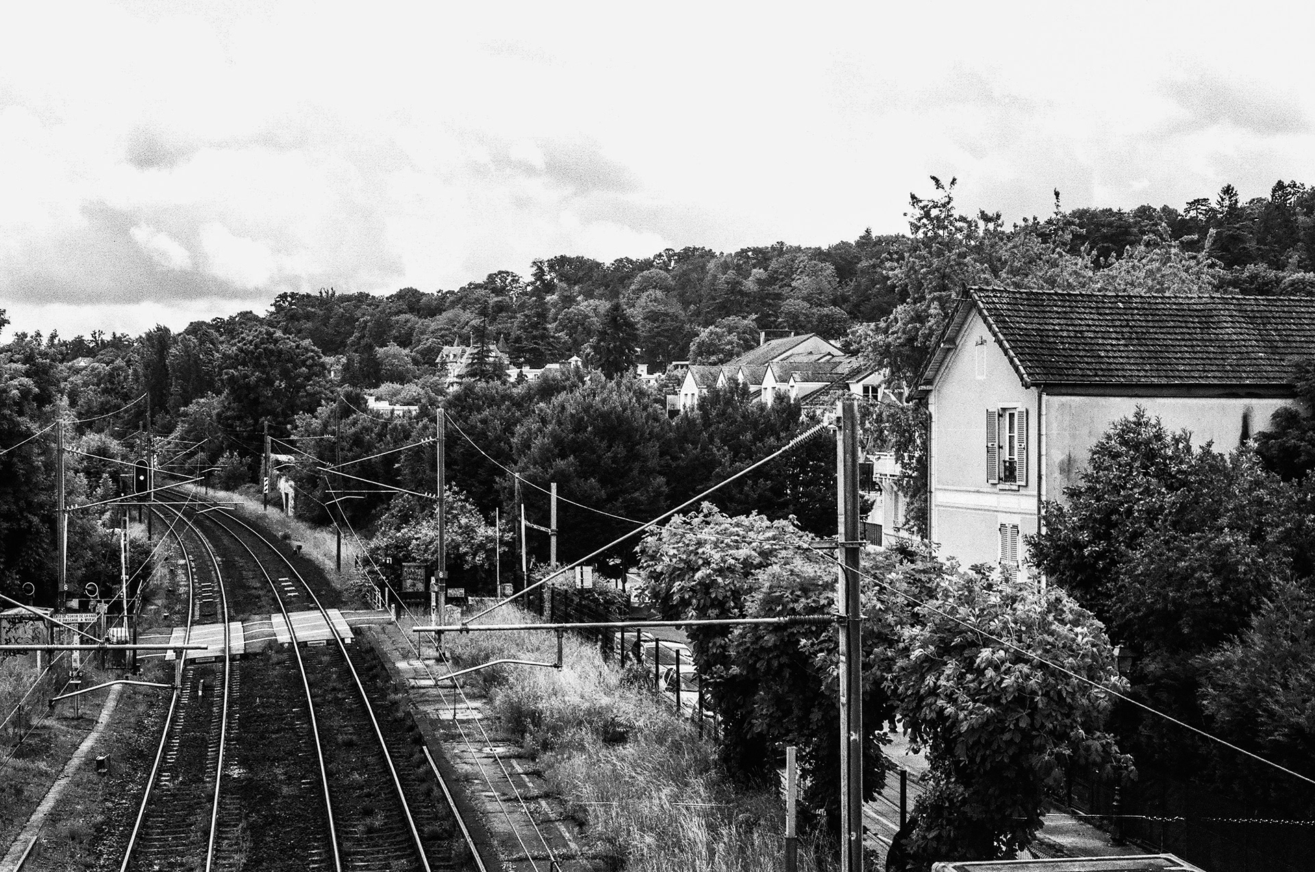 78670, Villennes-Sur-Seine, Yvelines, Ile-de-France, France, 2025 (Argentique)