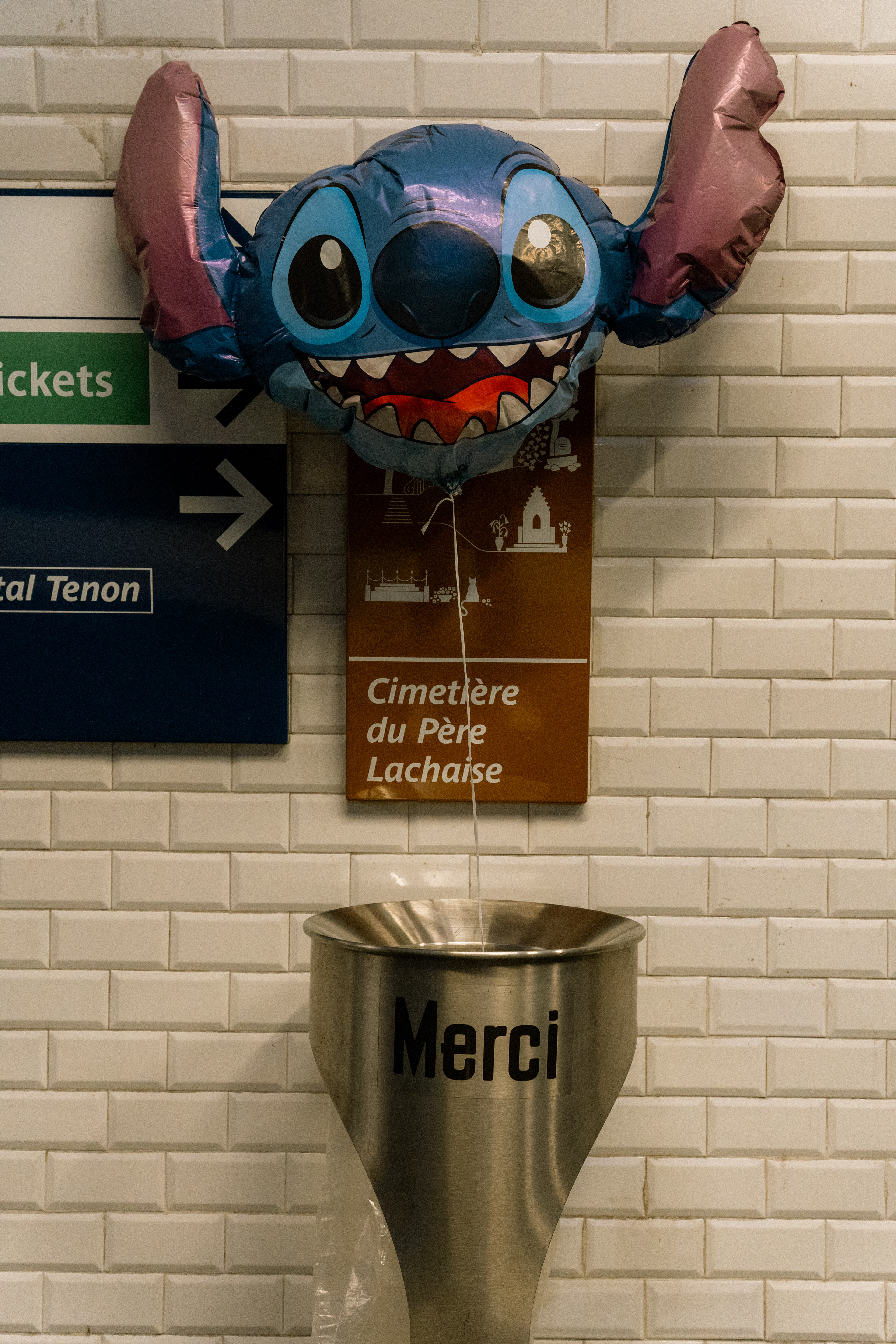 Métro Père Lachaise, 75020, Paris, Ile-de-France, France, 2024 (Numérique)