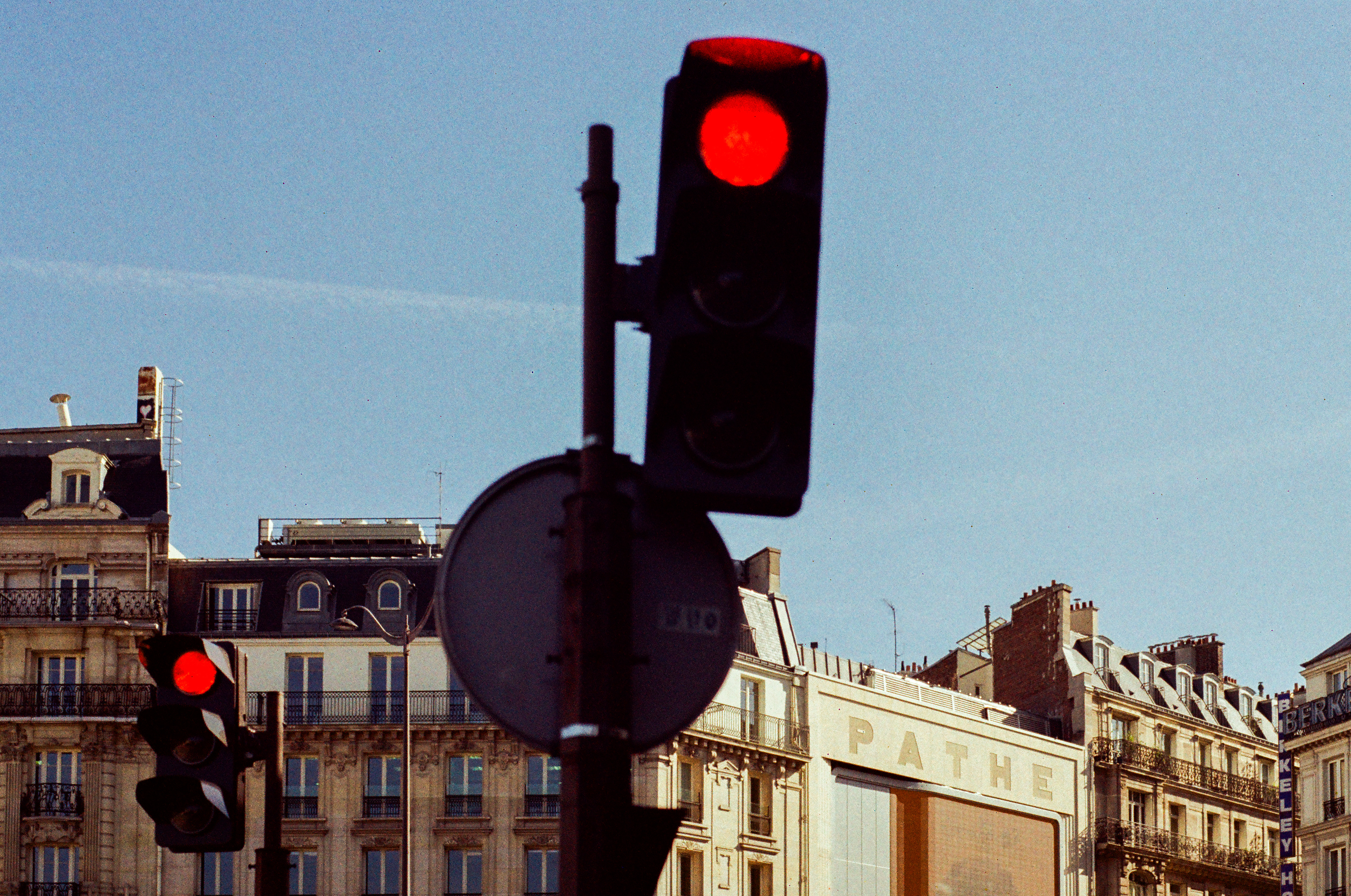 Montparnasse, 75015, Paris, Ile-de-France, France, 2026 (Argentique)