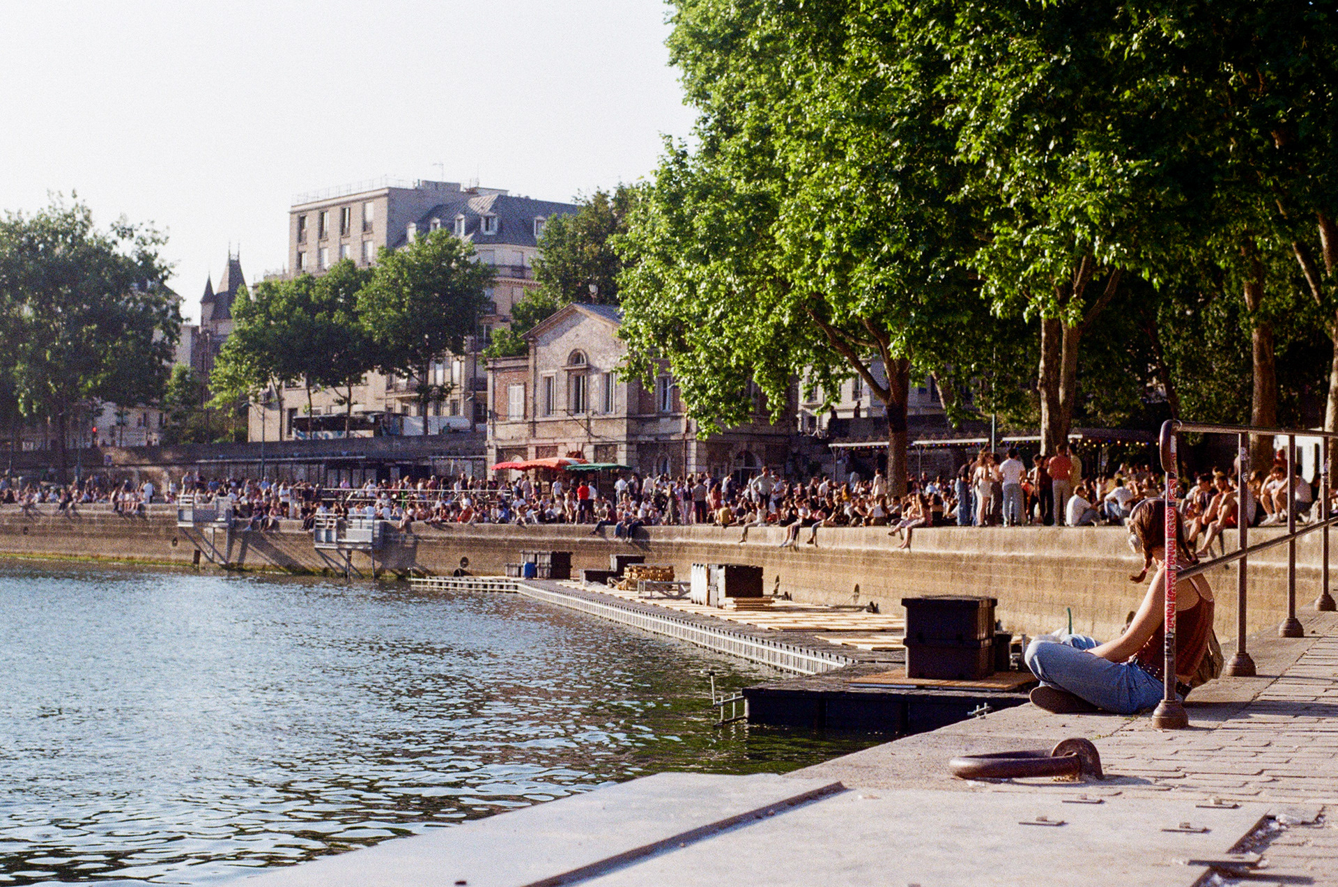 Quai de Sully, Paris, Ile-de-France, France, 2025