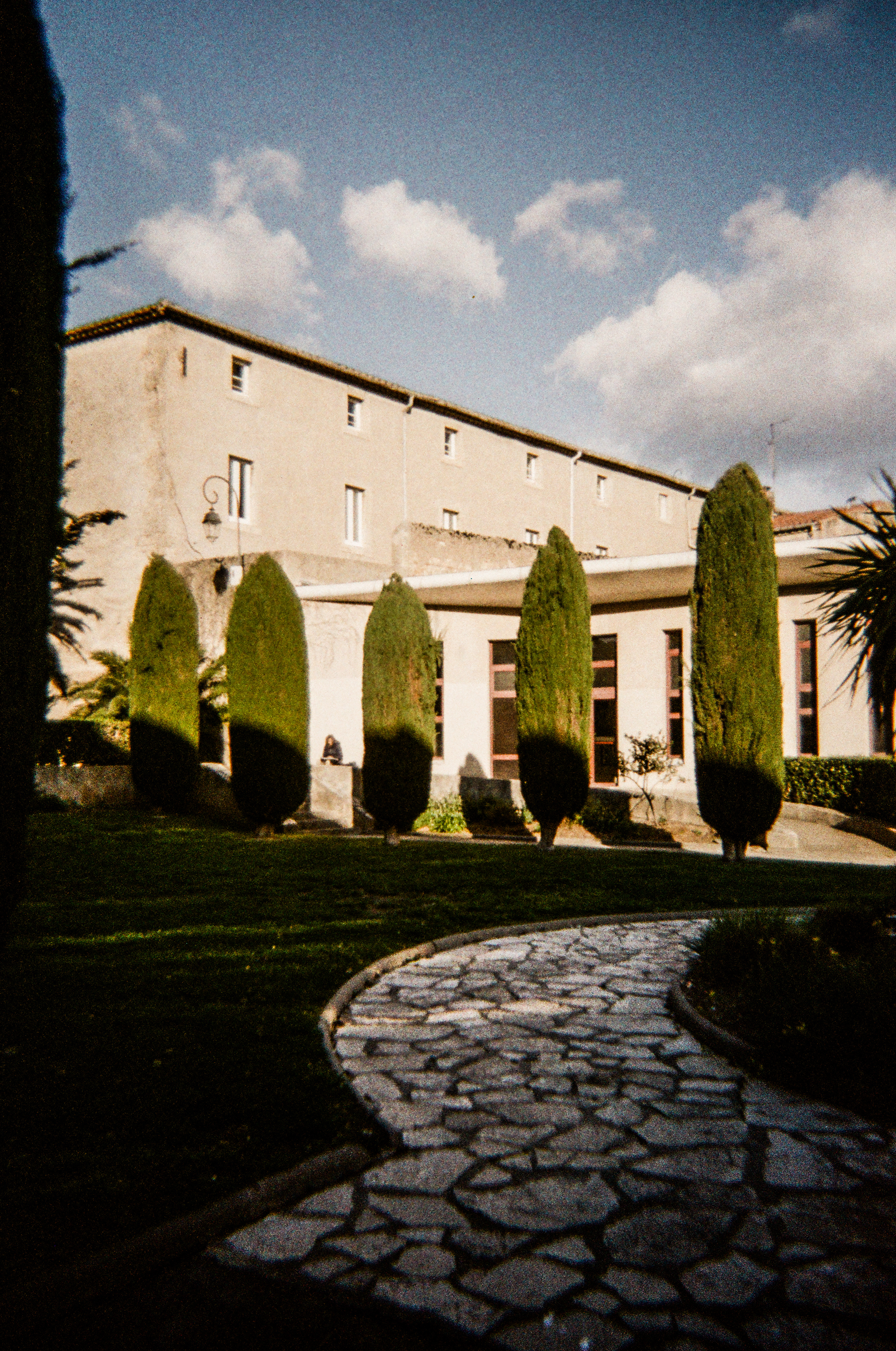 11100, Narbonne, Aude, Occitanie, France, 2026 (Argentique)
